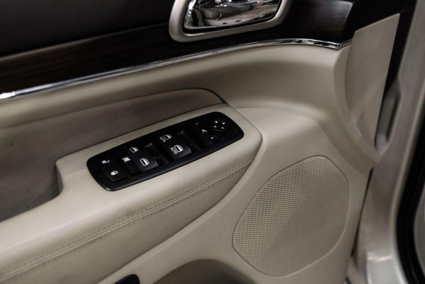 2015 Cashmere Pearlcoat /Light Frost/Brown Jeep Grand Cherokee Overland (1C4RJFCT5FC) with an 5.7L V8 Multi Displacement VVT engine, Automatic transmission, located at 15300 Midway Rd., Addison, TX, 75001, (972) 702-0011, 32.958321, -96.838074 - Photo#50