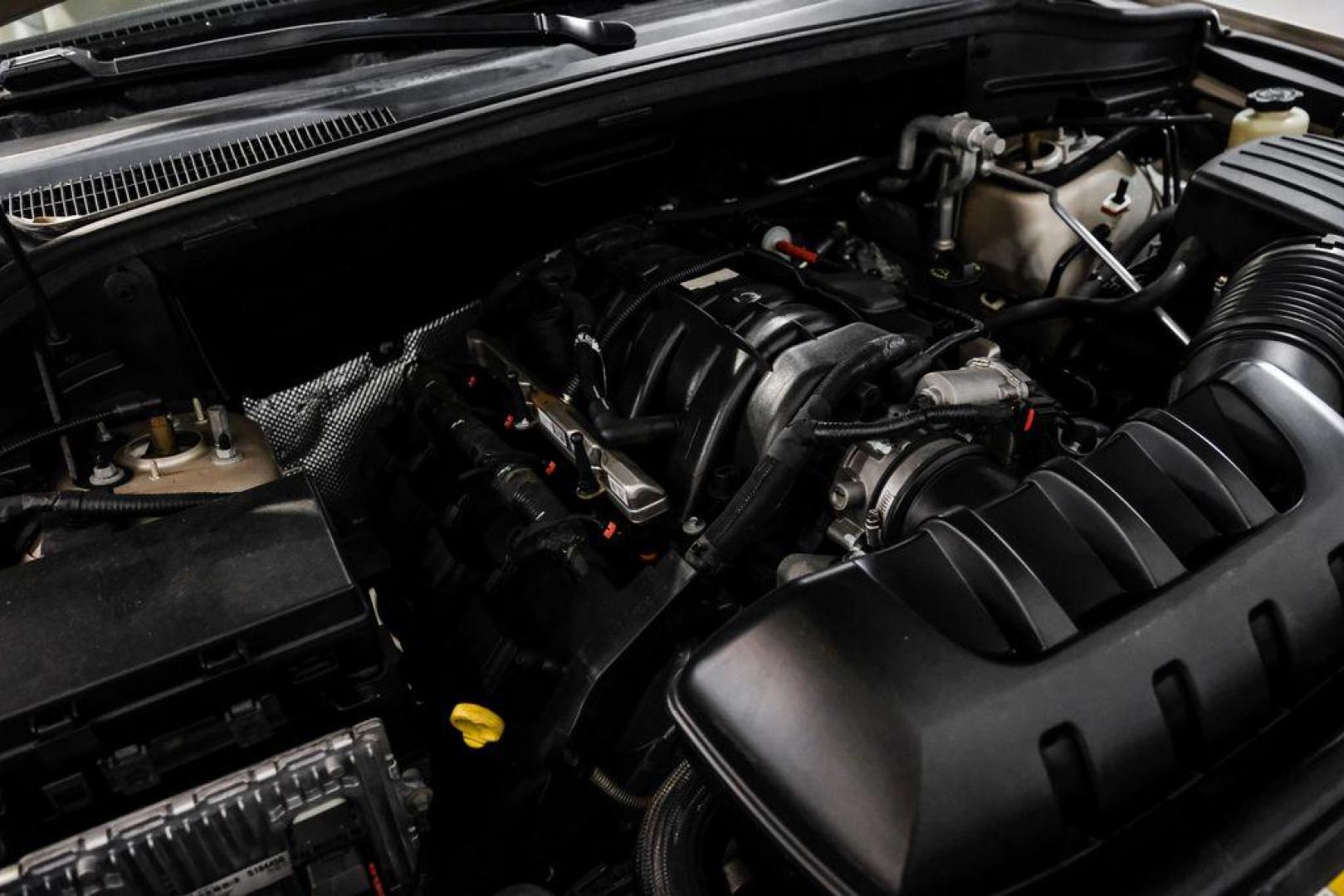 2015 Cashmere Pearlcoat /Light Frost/Brown Jeep Grand Cherokee Overland (1C4RJFCT5FC) with an 5.7L V8 Multi Displacement VVT engine, Automatic transmission, located at 15300 Midway Rd., Addison, TX, 75001, (972) 702-0011, 32.958321, -96.838074 - Photo#58