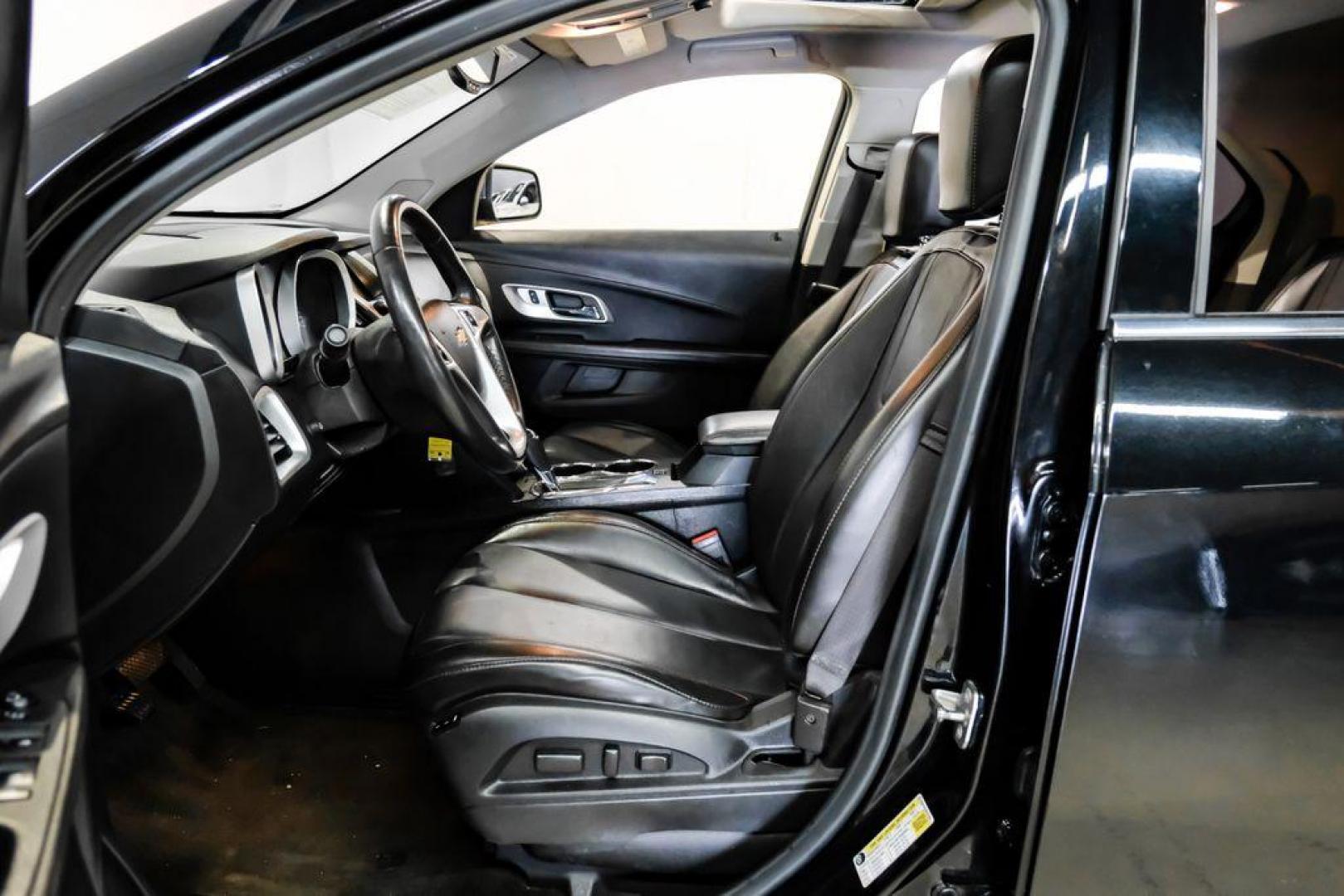 2017 Black Metallic /Jet Black Chevrolet Equinox Premier (2GNALDEK3H1) with an 2.4L 4-Cylinder SIDI DOHC VVT engine, Automatic transmission, located at 15300 Midway Rd., Addison, TX, 75001, (972) 702-0011, 32.958321, -96.838074 - Photo#3