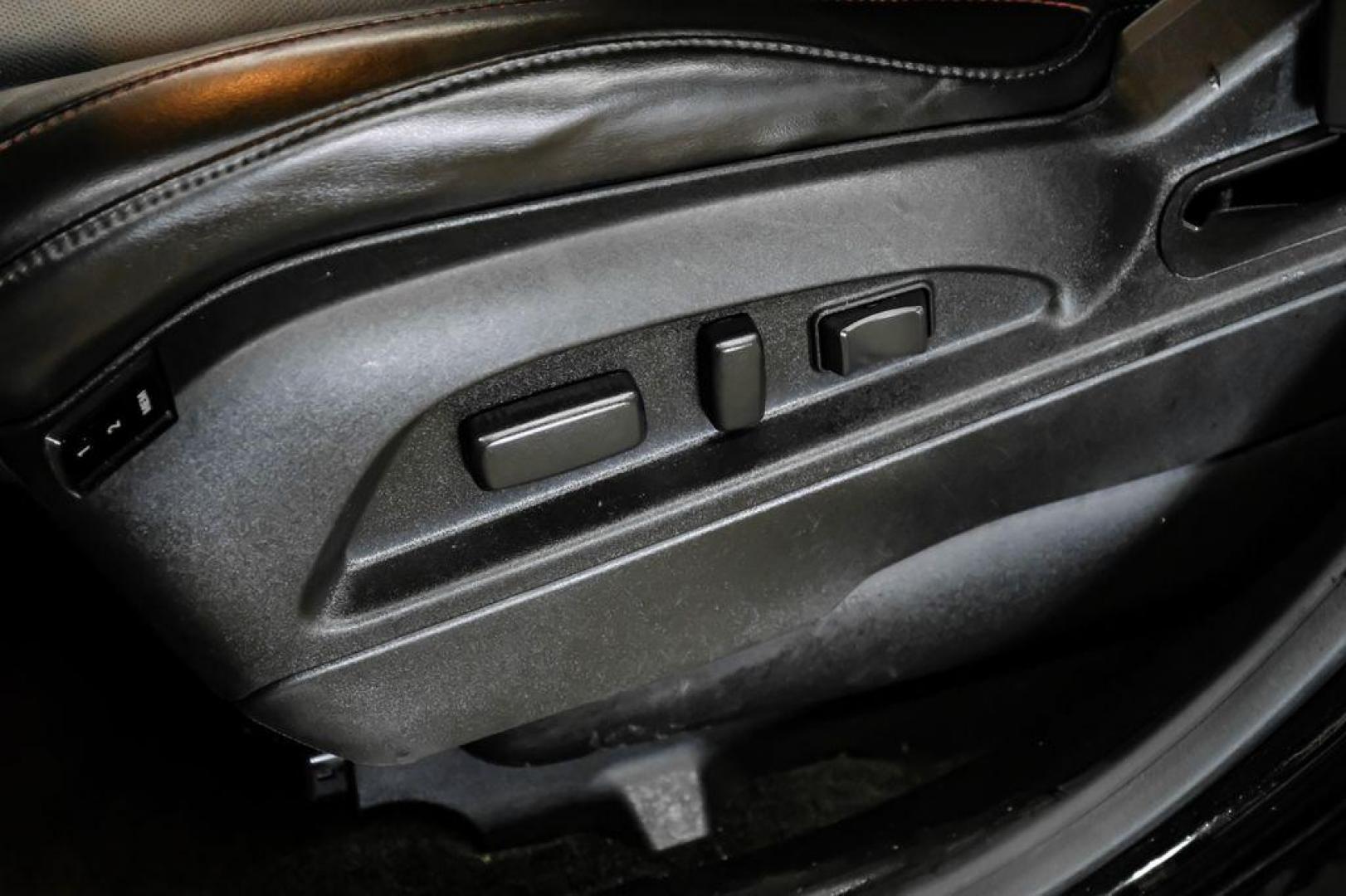 2017 Black Metallic /Jet Black Chevrolet Equinox Premier (2GNALDEK3H1) with an 2.4L 4-Cylinder SIDI DOHC VVT engine, Automatic transmission, located at 15300 Midway Rd., Addison, TX, 75001, (972) 702-0011, 32.958321, -96.838074 - Photo#28