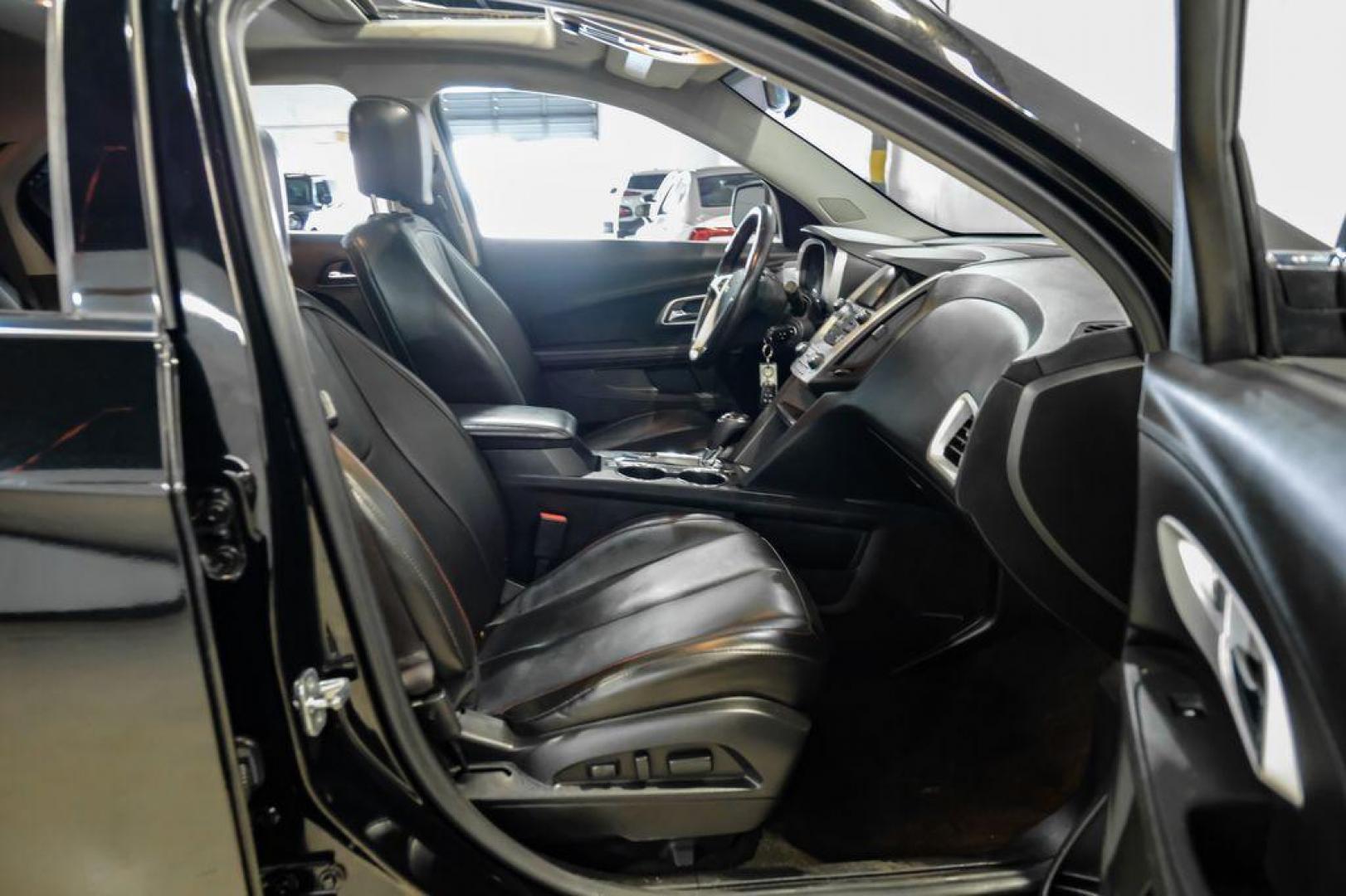 2017 Black Metallic /Jet Black Chevrolet Equinox Premier (2GNALDEK3H1) with an 2.4L 4-Cylinder SIDI DOHC VVT engine, Automatic transmission, located at 15300 Midway Rd., Addison, TX, 75001, (972) 702-0011, 32.958321, -96.838074 - Photo#29