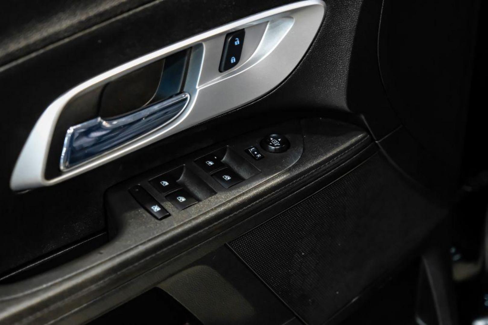 2017 Black Metallic /Jet Black Chevrolet Equinox Premier (2GNALDEK3H1) with an 2.4L 4-Cylinder SIDI DOHC VVT engine, Automatic transmission, located at 15300 Midway Rd., Addison, TX, 75001, (972) 702-0011, 32.958321, -96.838074 - Photo#38