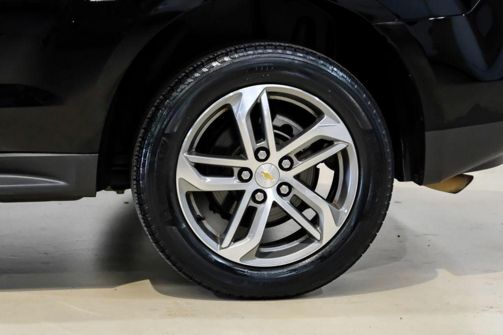 2017 Black Metallic /Jet Black Chevrolet Equinox Premier (2GNALDEK3H1) with an 2.4L 4-Cylinder SIDI DOHC VVT engine, Automatic transmission, located at 15300 Midway Rd., Addison, TX, 75001, (972) 702-0011, 32.958321, -96.838074 - Photo#52