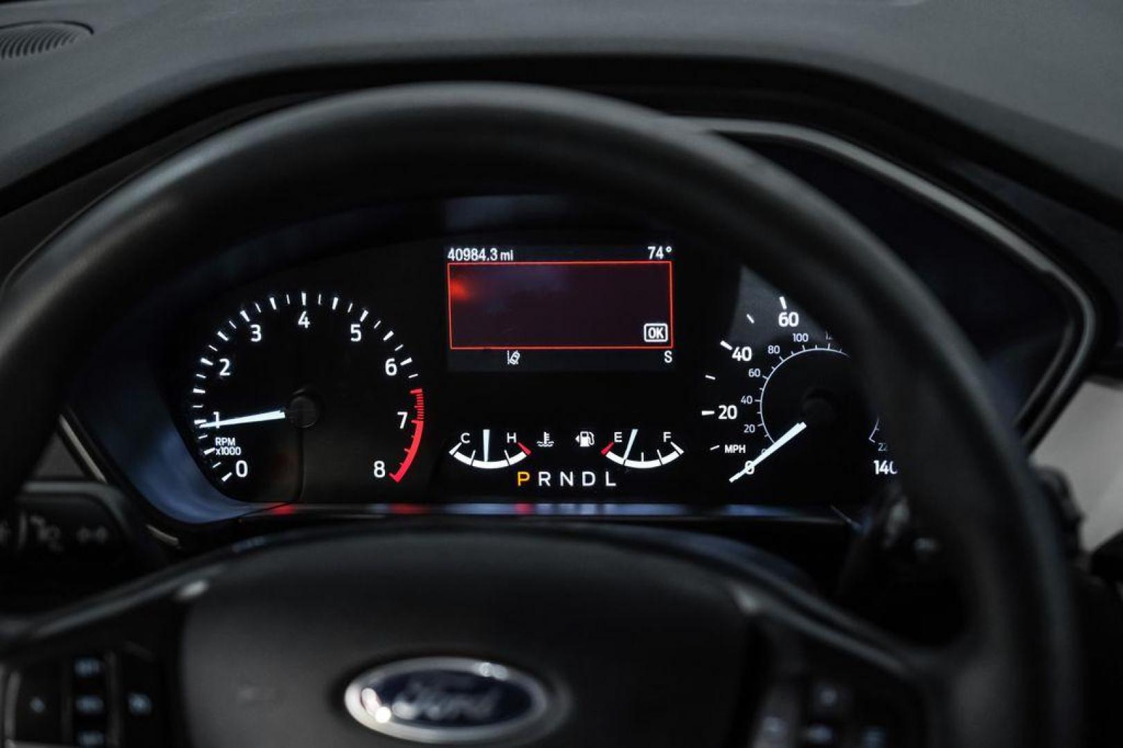 2021 Oxford White /Gray Ford Escape SE (1FMCU0G68MU) with an 1.5L EcoBoost engine, Automatic transmission, located at 15300 Midway Rd., Addison, TX, 75001, (972) 702-0011, 32.958321, -96.838074 - Photo#22