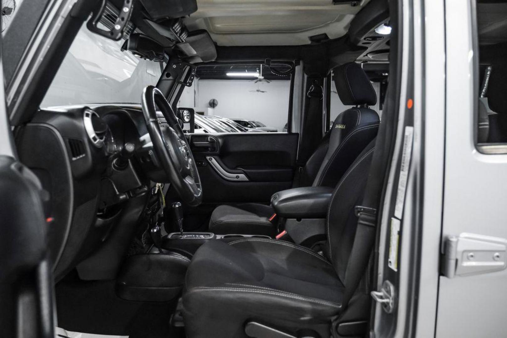 2013 Billet Metallic Clearcoat /Black Interior Jeep Wrangler Unlimited Sahara (1C4BJWEG8DL) with an 3.6L V6 24V VVT engine, Automatic transmission, located at 15300 Midway Rd., Addison, TX, 75001, (972) 702-0011, 32.958321, -96.838074 - Photo#3