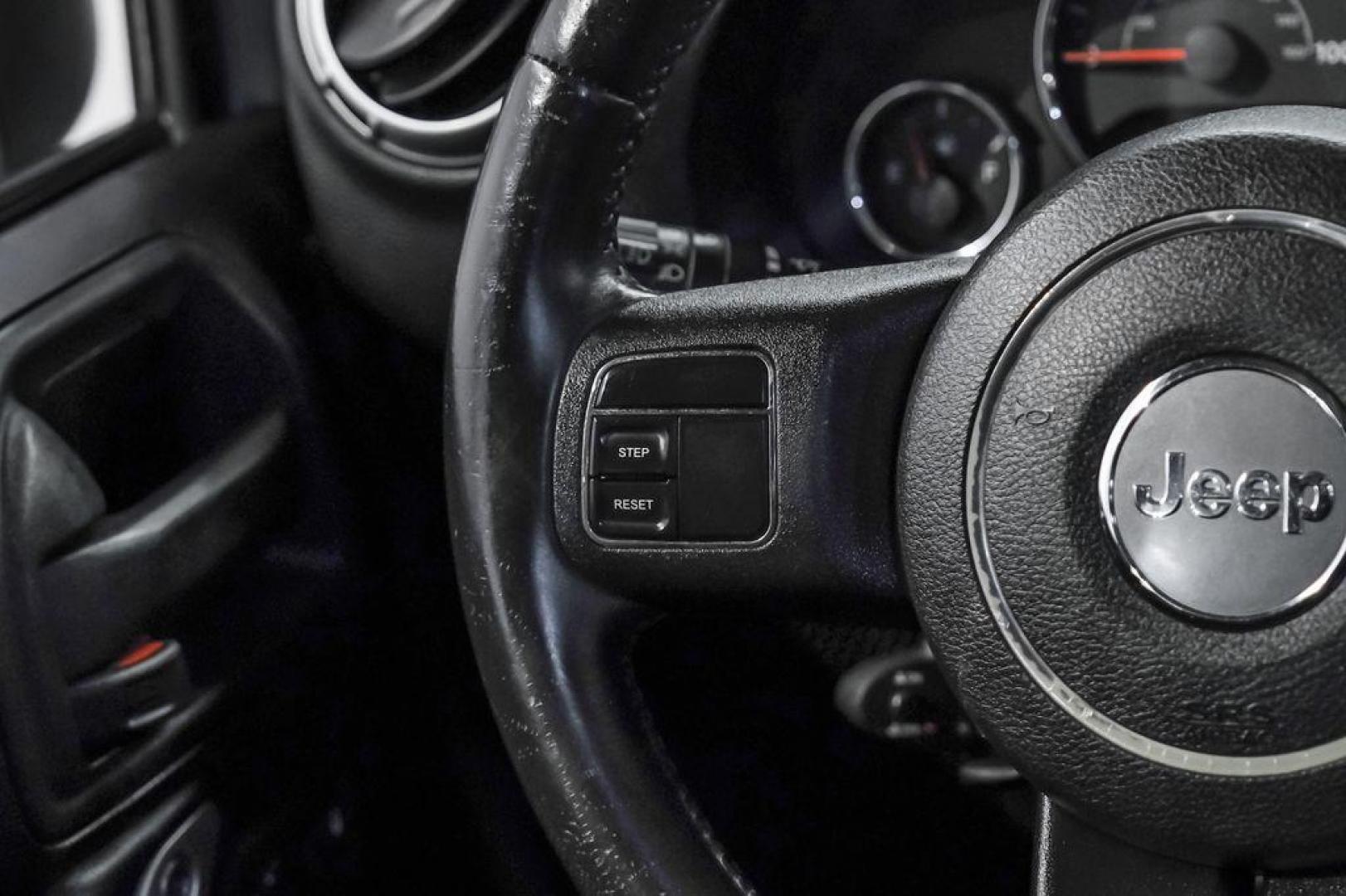 2013 Billet Metallic Clearcoat /Black Interior Jeep Wrangler Unlimited Sahara (1C4BJWEG8DL) with an 3.6L V6 24V VVT engine, Automatic transmission, located at 15300 Midway Rd., Addison, TX, 75001, (972) 702-0011, 32.958321, -96.838074 - Photo#20