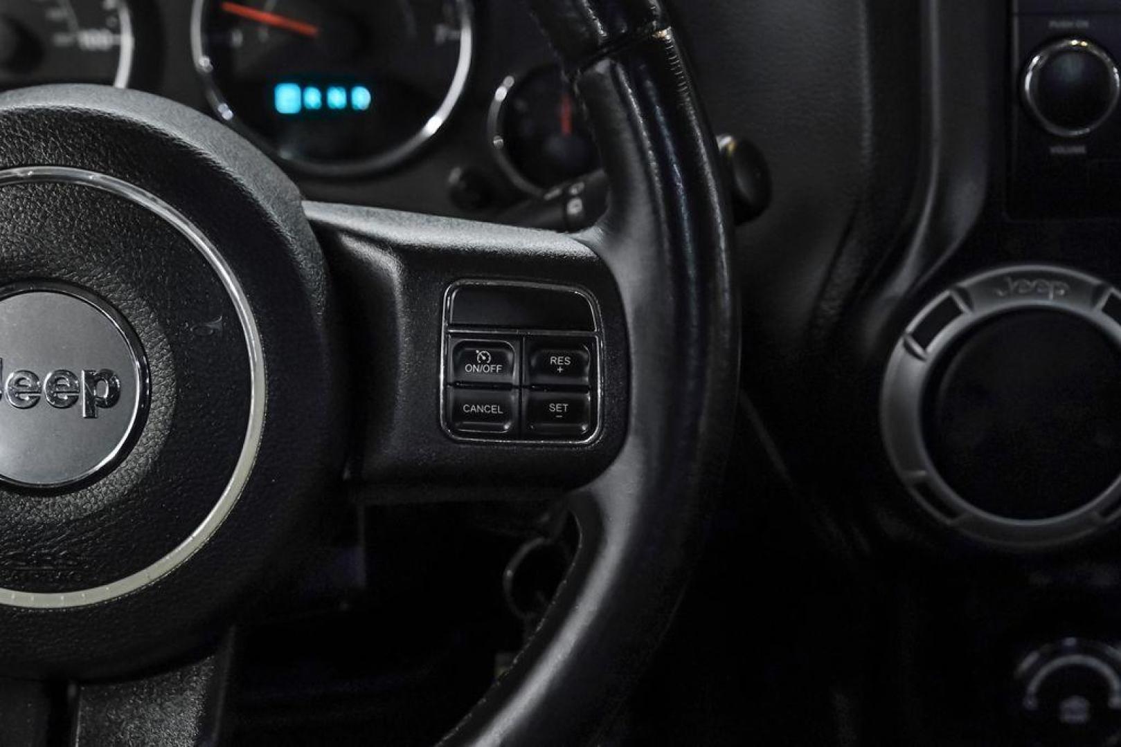 2013 Billet Metallic Clearcoat /Black Interior Jeep Wrangler Unlimited Sahara (1C4BJWEG8DL) with an 3.6L V6 24V VVT engine, Automatic transmission, located at 15300 Midway Rd., Addison, TX, 75001, (972) 702-0011, 32.958321, -96.838074 - Photo#21