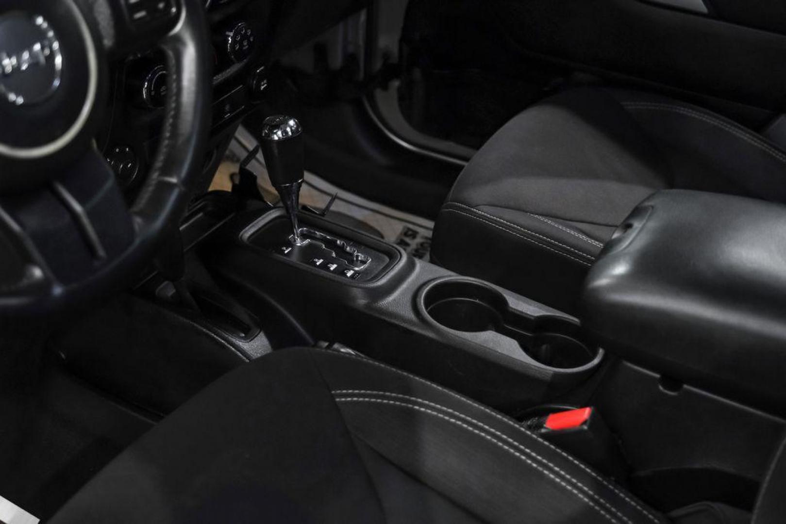 2013 Billet Metallic Clearcoat /Black Interior Jeep Wrangler Unlimited Sahara (1C4BJWEG8DL) with an 3.6L V6 24V VVT engine, Automatic transmission, located at 15300 Midway Rd., Addison, TX, 75001, (972) 702-0011, 32.958321, -96.838074 - Photo#25