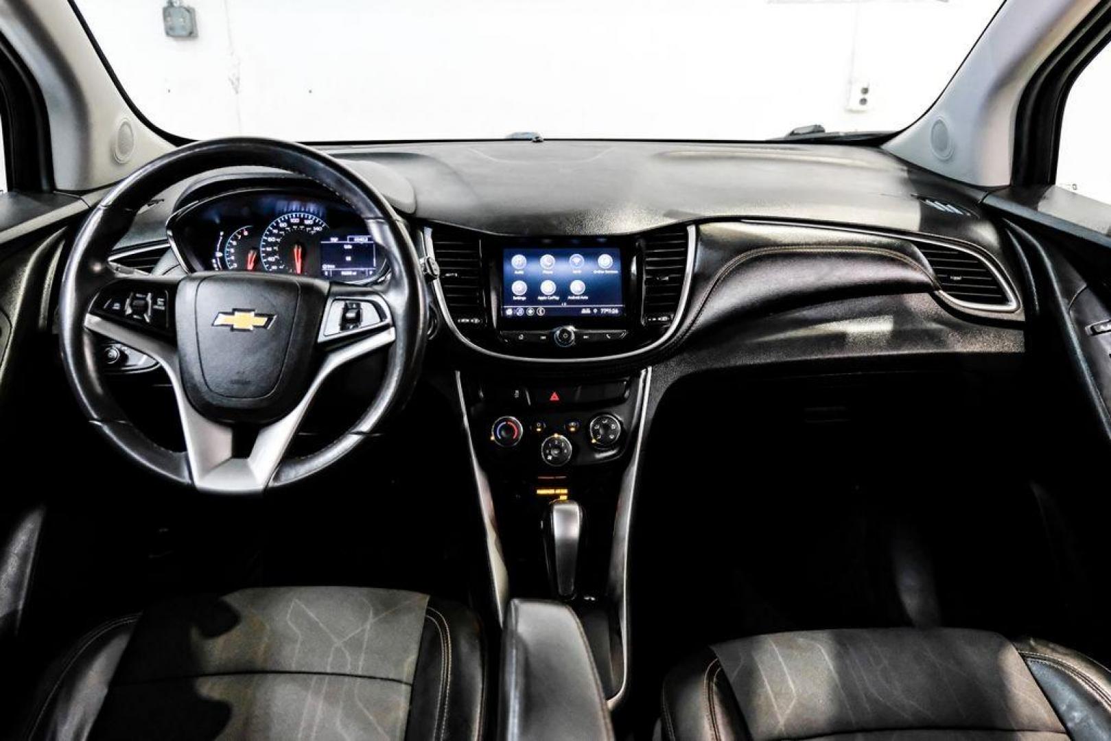 2020 Summit White /Jet Black Chevrolet Trax LT (KL7CJLSB6LB) with an ECOTEC 1.4L I4 SMPI DOHC Turbocharged VVT engine, Automatic transmission, located at 15300 Midway Rd., Addison, TX, 75001, (972) 702-0011, 32.958321, -96.838074 - Photo#15