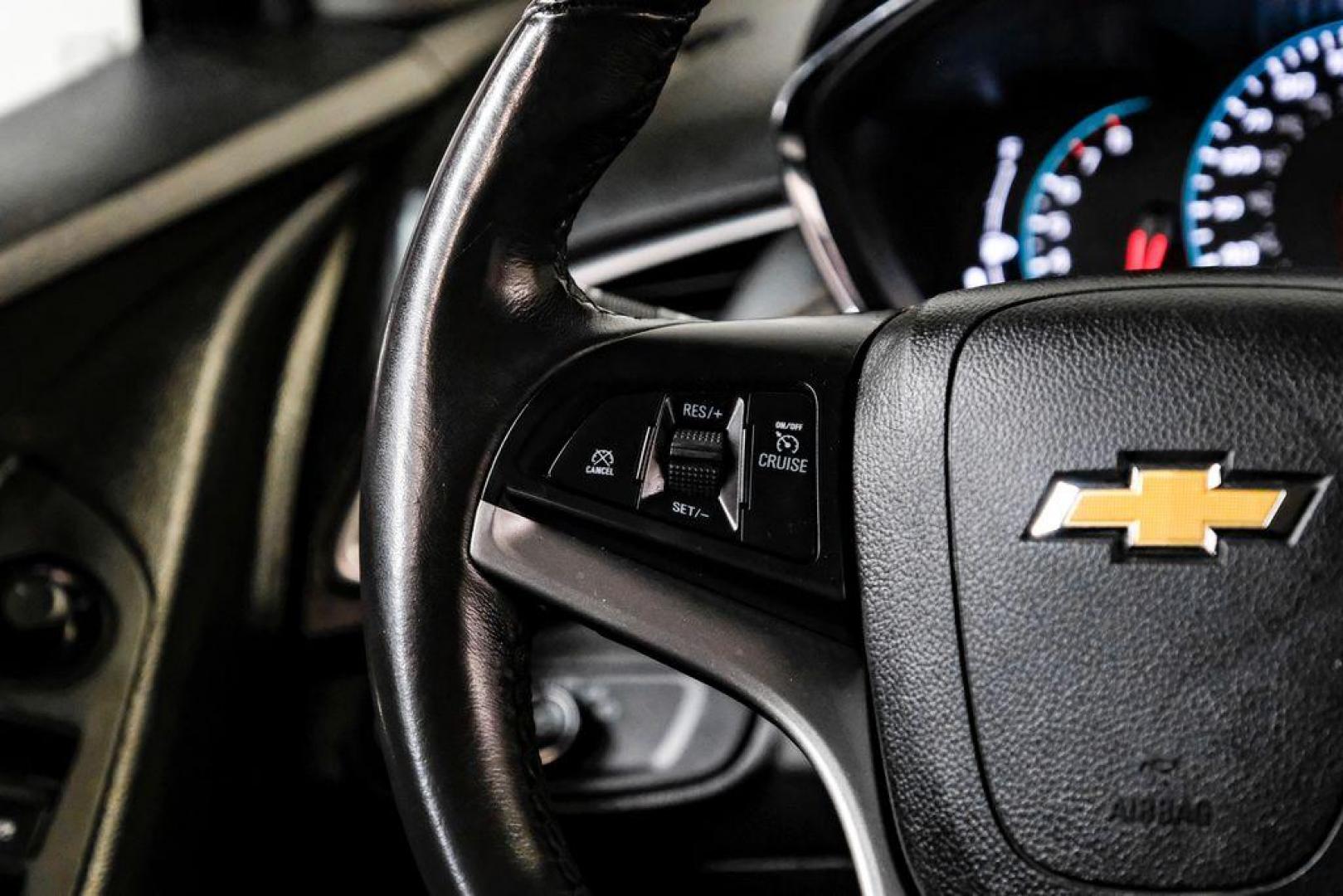 2020 Summit White /Jet Black Chevrolet Trax LT (KL7CJLSB6LB) with an ECOTEC 1.4L I4 SMPI DOHC Turbocharged VVT engine, Automatic transmission, located at 15300 Midway Rd., Addison, TX, 75001, (972) 702-0011, 32.958321, -96.838074 - Photo#17