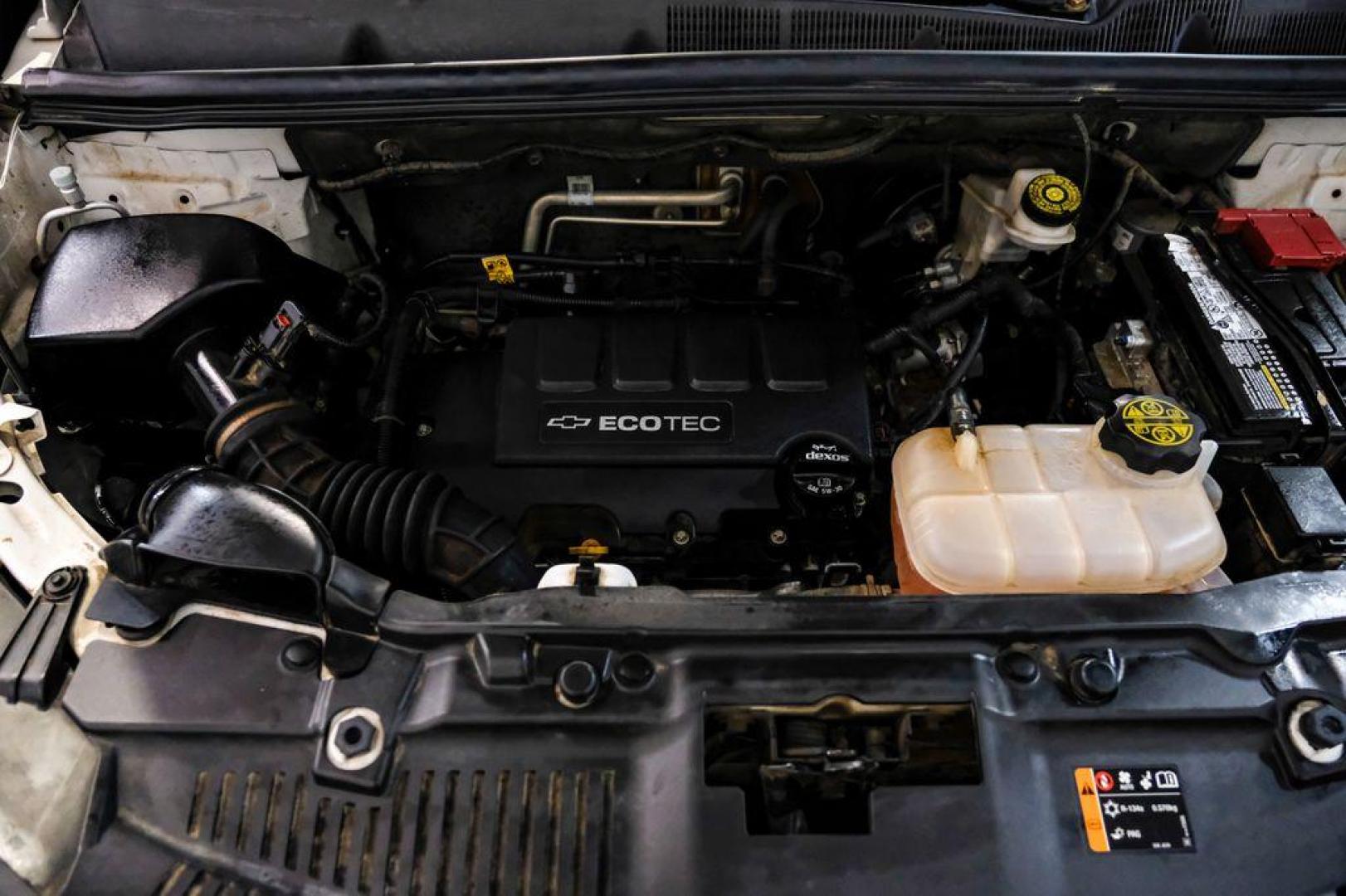 2020 Summit White /Jet Black Chevrolet Trax LT (KL7CJLSB6LB) with an ECOTEC 1.4L I4 SMPI DOHC Turbocharged VVT engine, Automatic transmission, located at 15300 Midway Rd., Addison, TX, 75001, (972) 702-0011, 32.958321, -96.838074 - Photo#47