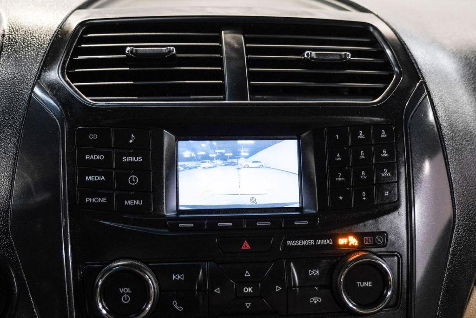 2017 Shadow Black /Medium Light Camel Ford Explorer Base (1FM5K7B81HG) with an 3.5L 6-Cylinder SMPI DOHC engine, Automatic transmission, located at 15300 Midway Rd., Addison, TX, 75001, (972) 702-0011, 32.958321, -96.838074 - Photo#19