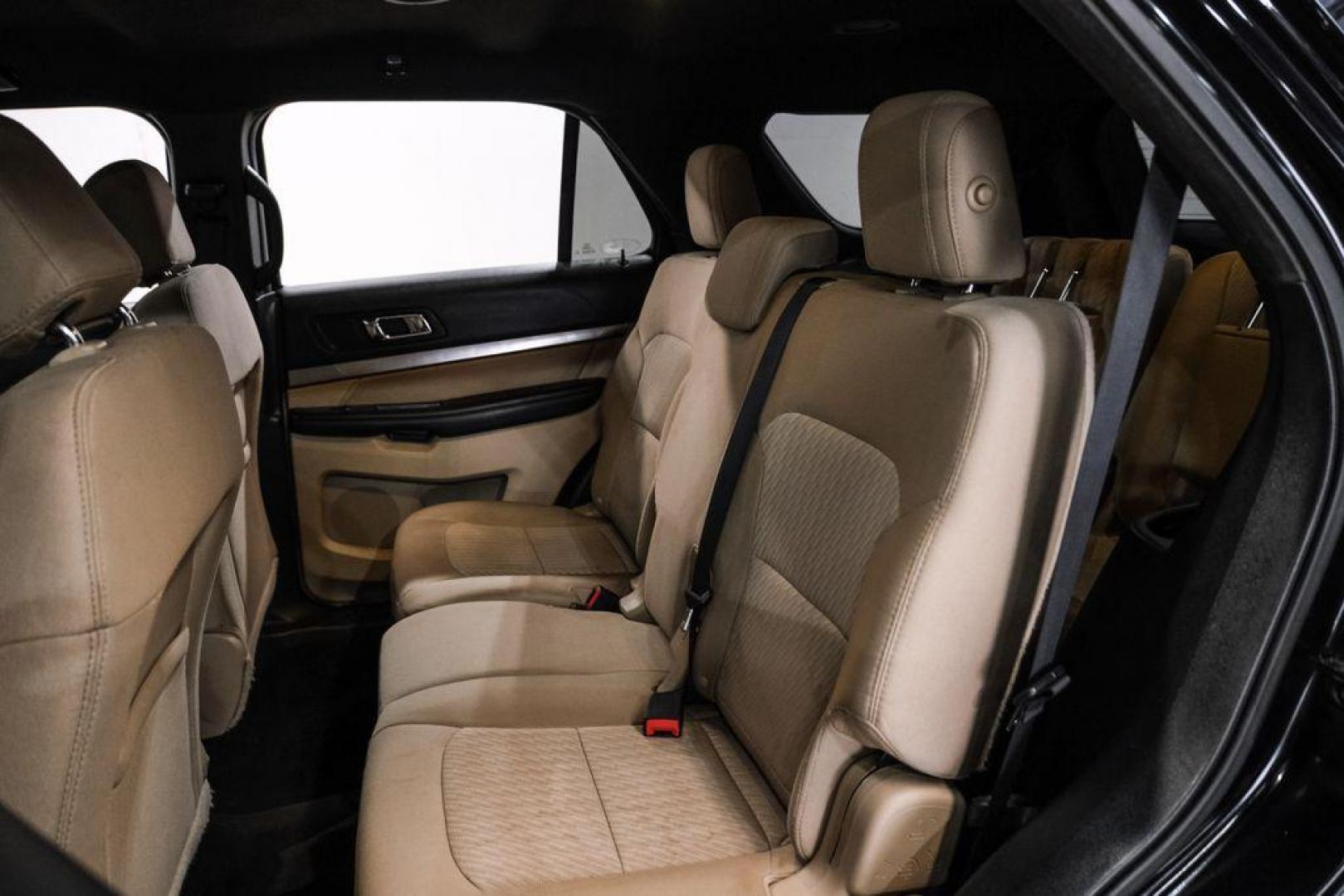 2017 Shadow Black /Medium Light Camel Ford Explorer Base (1FM5K7B81HG) with an 3.5L 6-Cylinder SMPI DOHC engine, Automatic transmission, located at 15300 Midway Rd., Addison, TX, 75001, (972) 702-0011, 32.958321, -96.838074 - Photo#36