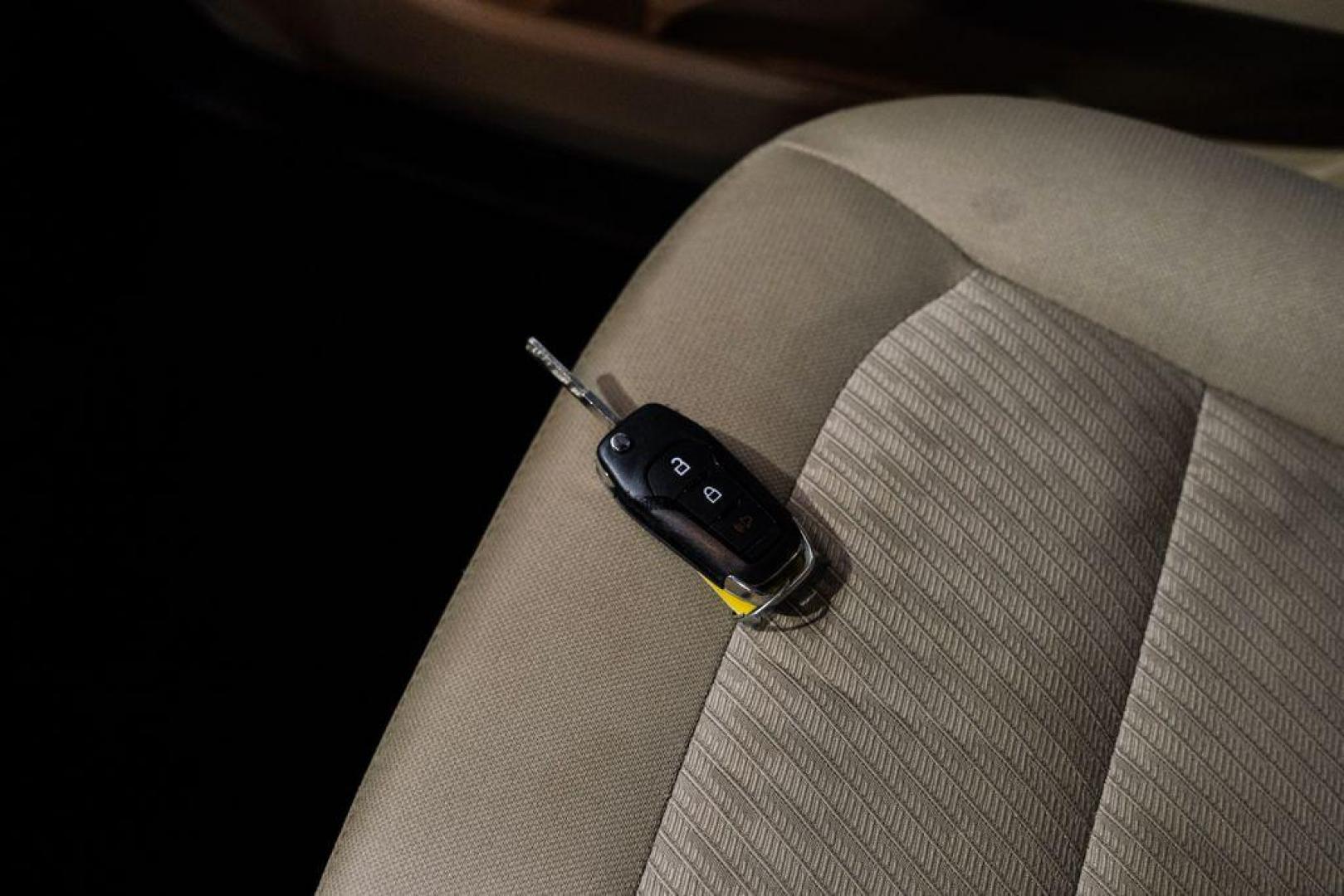 2017 Shadow Black /Medium Light Camel Ford Explorer Base (1FM5K7B81HG) with an 3.5L 6-Cylinder SMPI DOHC engine, Automatic transmission, located at 15300 Midway Rd., Addison, TX, 75001, (972) 702-0011, 32.958321, -96.838074 - Photo#55