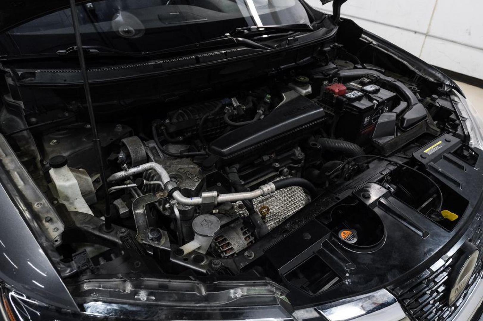 2018 Gun Metallic /Charcoal Nissan Rogue SL (JN8AT2MV9JW) with an 2.5L I4 DOHC 16V engine, CVT transmission, located at 15300 Midway Rd., Addison, TX, 75001, (972) 702-0011, 32.958321, -96.838074 - Photo#53