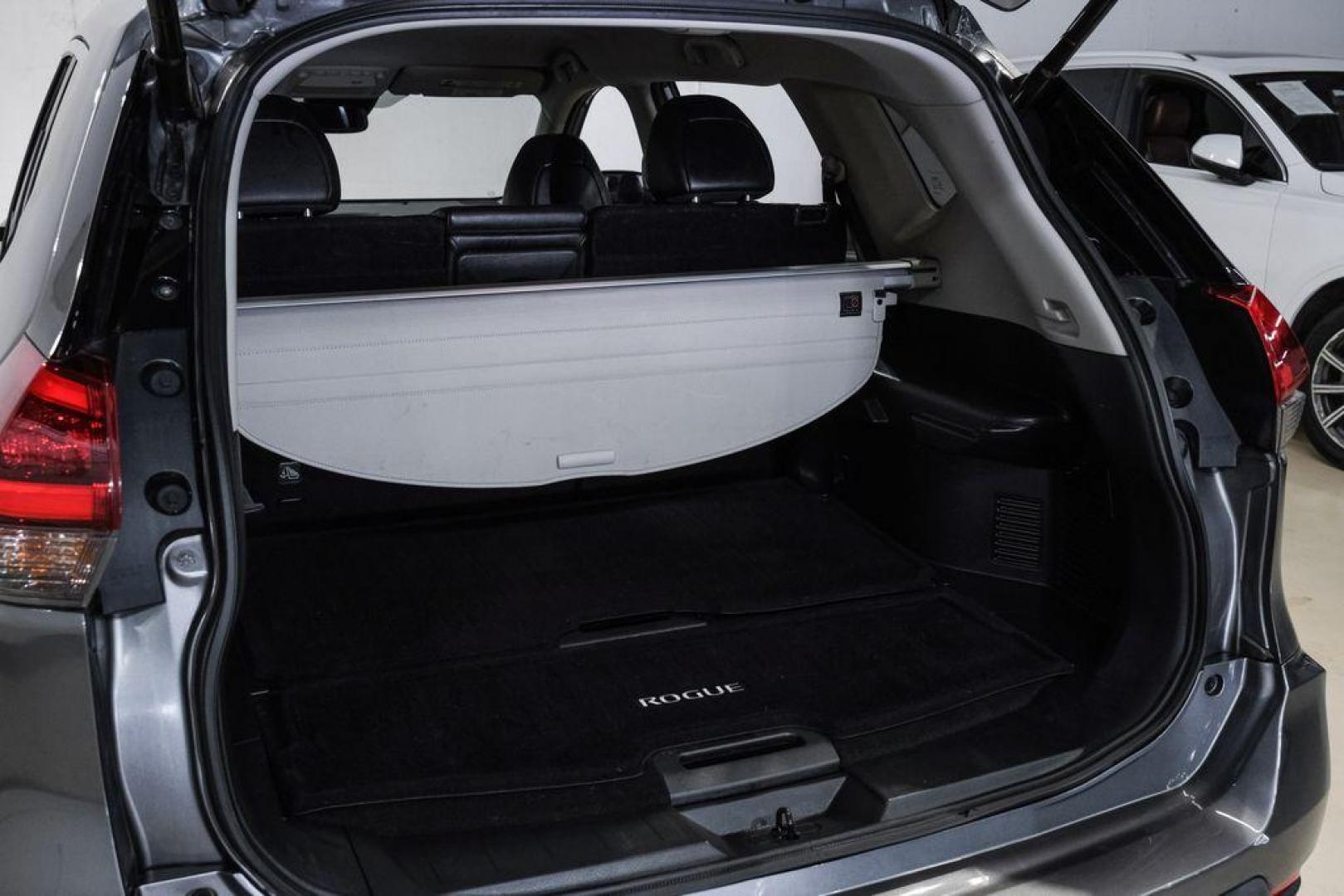 2018 Gun Metallic /Charcoal Nissan Rogue SL (JN8AT2MV9JW) with an 2.5L I4 DOHC 16V engine, CVT transmission, located at 15300 Midway Rd., Addison, TX, 75001, (972) 702-0011, 32.958321, -96.838074 - Photo#55