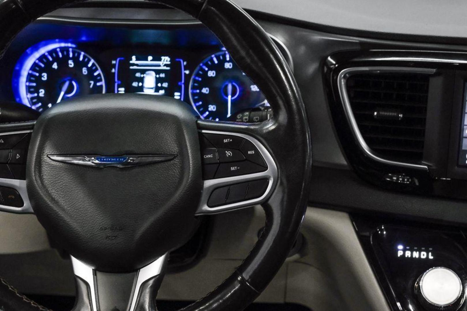 2020 Velvet /Black/Alloy Chrysler Pacifica Touring L (2C4RC1BG8LR) with an 3.6L V6 24V VVT engine, Automatic transmission, located at 15300 Midway Rd., Addison, TX, 75001, (972) 702-0011, 32.958321, -96.838074 - Photo#21