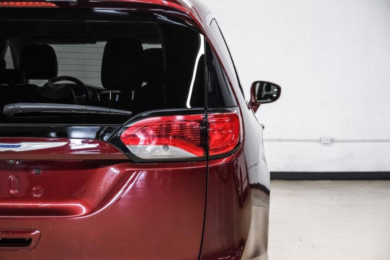 2020 Velvet /Black/Alloy Chrysler Pacifica Touring L (2C4RC1BG8LR) with an 3.6L V6 24V VVT engine, Automatic transmission, located at 15300 Midway Rd., Addison, TX, 75001, (972) 702-0011, 32.958321, -96.838074 - Photo#48