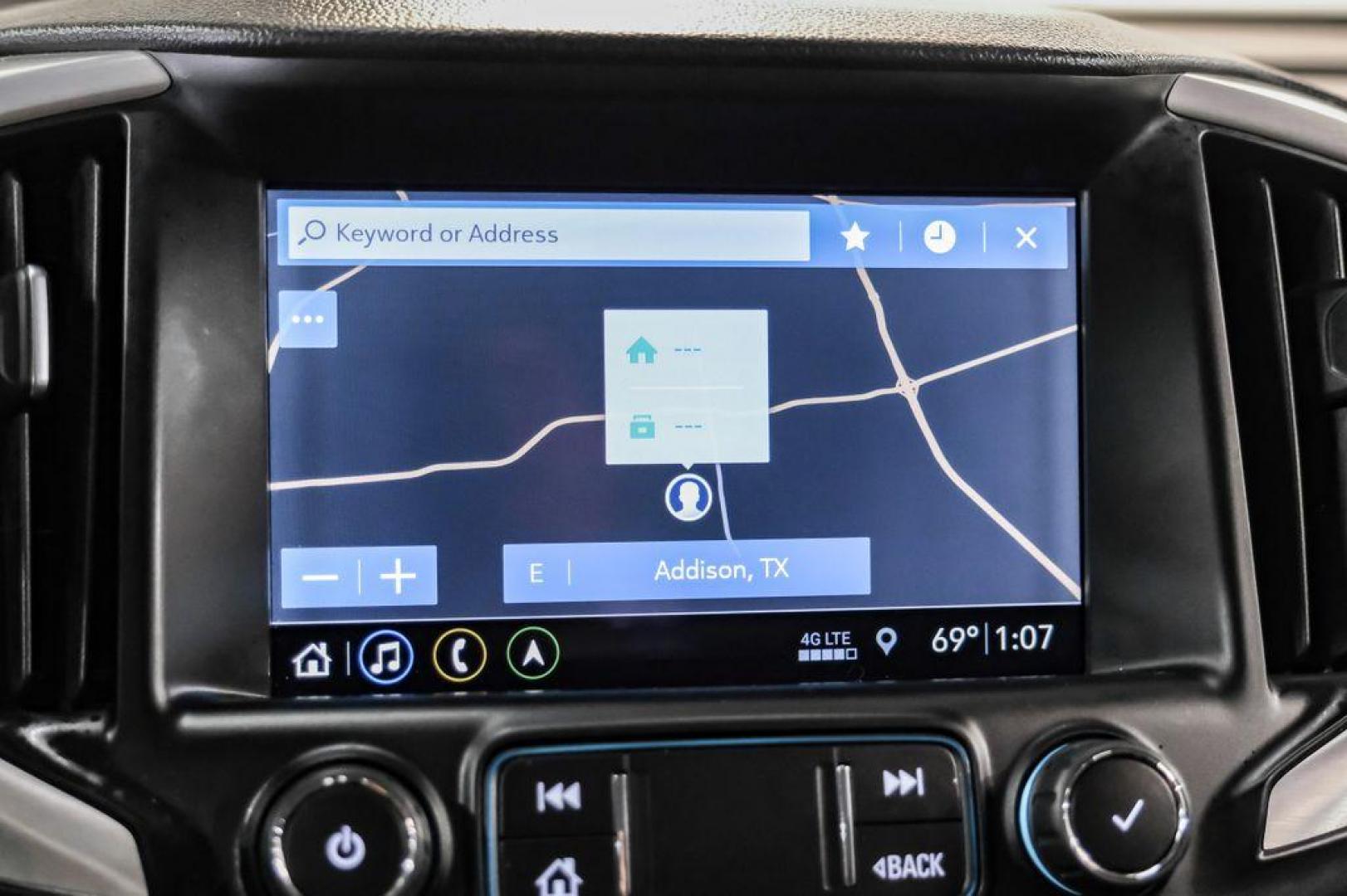 2020 Summit White /Jet Black GMC Terrain SLE (3GKALMEVXLL) with an 1.5L DOHC engine, Automatic transmission, located at 15300 Midway Rd., Addison, TX, 75001, (972) 702-0011, 32.958321, -96.838074 - Photo#21