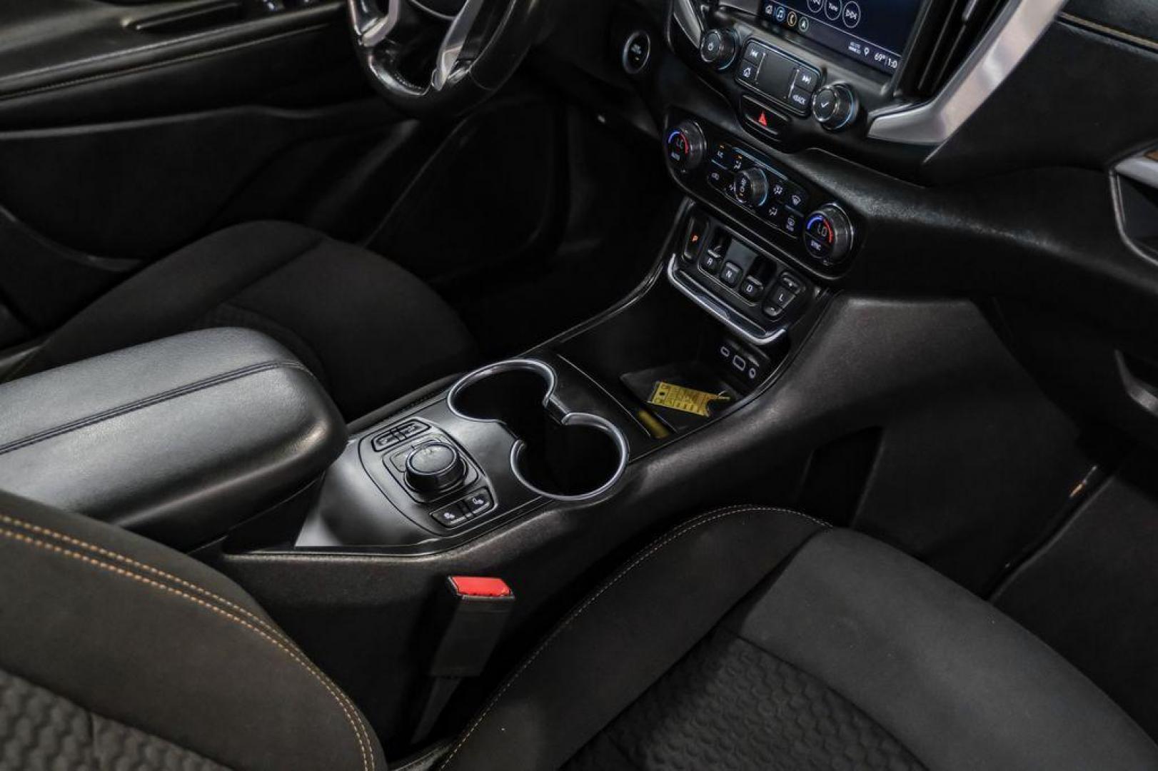 2020 Summit White /Jet Black GMC Terrain SLE (3GKALMEVXLL) with an 1.5L DOHC engine, Automatic transmission, located at 15300 Midway Rd., Addison, TX, 75001, (972) 702-0011, 32.958321, -96.838074 - Photo#22