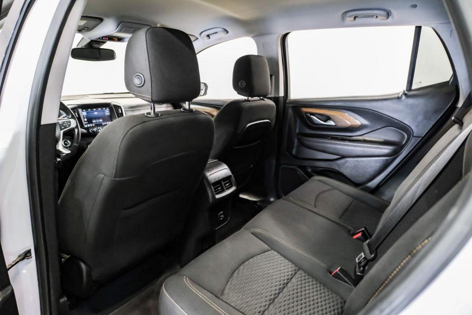 2020 Summit White /Jet Black GMC Terrain SLE (3GKALMEVXLL) with an 1.5L DOHC engine, Automatic transmission, located at 15300 Midway Rd., Addison, TX, 75001, (972) 702-0011, 32.958321, -96.838074 - Photo#38