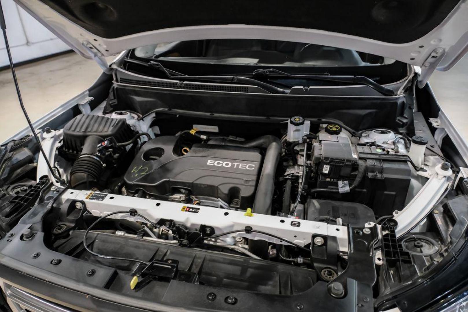 2020 Summit White /Jet Black GMC Terrain SLE (3GKALMEVXLL) with an 1.5L DOHC engine, Automatic transmission, located at 15300 Midway Rd., Addison, TX, 75001, (972) 702-0011, 32.958321, -96.838074 - Photo#49