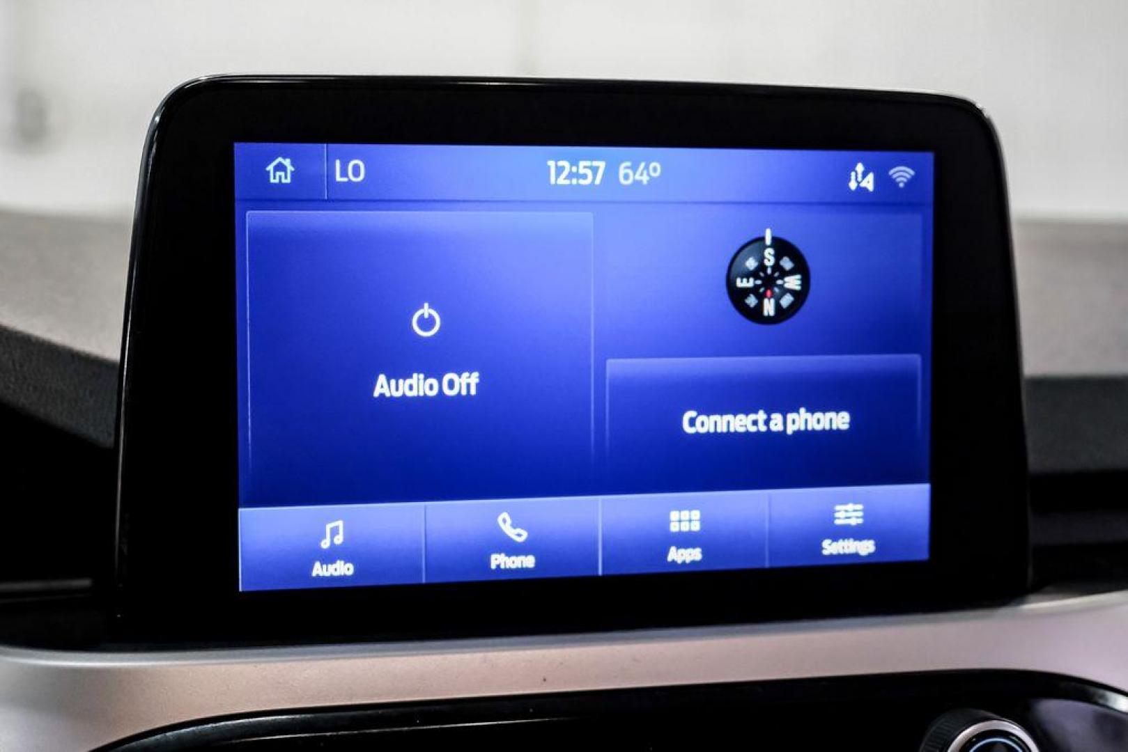 2020 Orange Metallic /Dark Earth Gray Ford Escape SE (1FMCU0G62LU) with an 1.5L EcoBoost engine, Automatic transmission, located at 15300 Midway Rd., Addison, TX, 75001, (972) 702-0011, 32.958321, -96.838074 - Photo#25