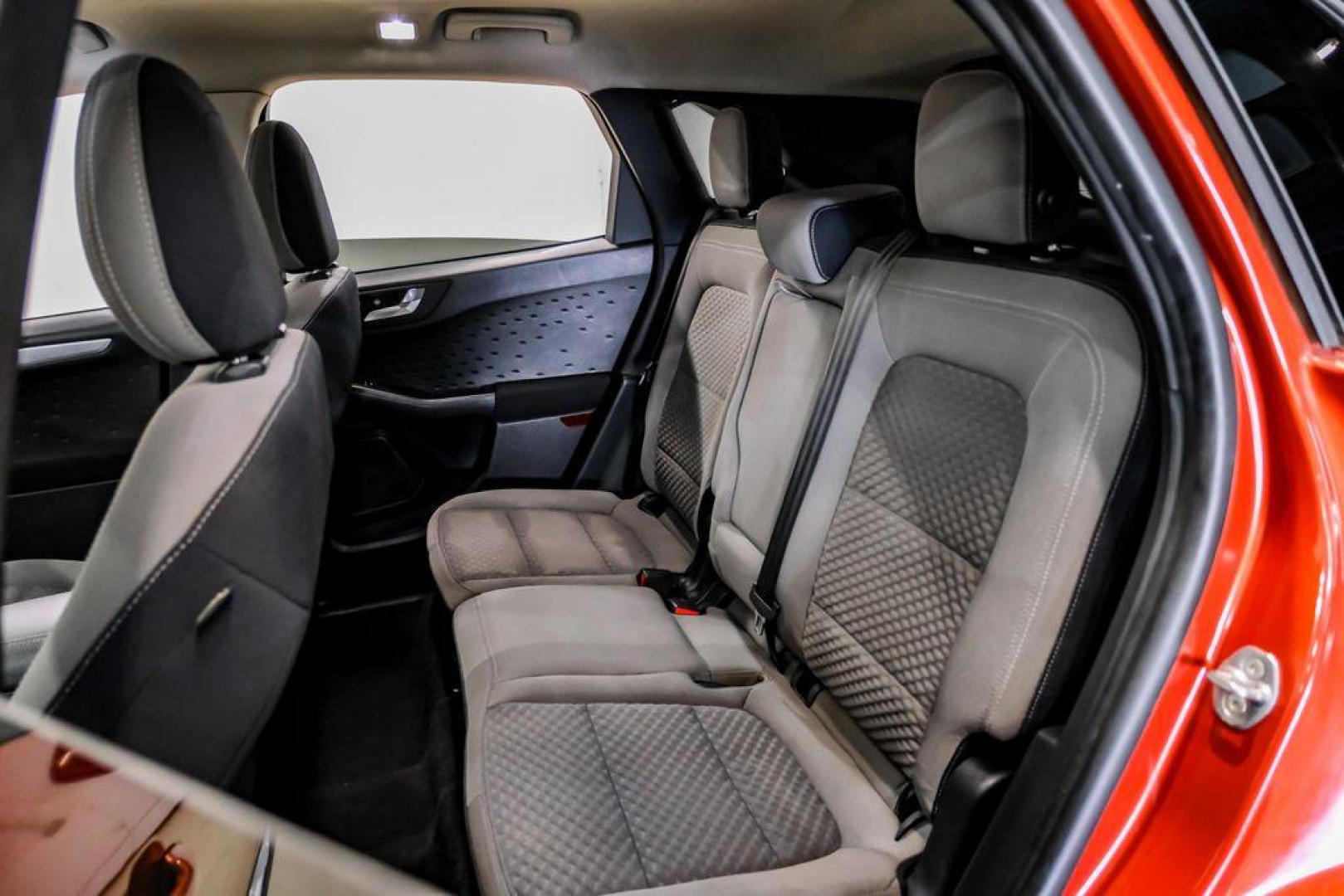 2020 Orange Metallic /Dark Earth Gray Ford Escape SE (1FMCU0G62LU) with an 1.5L EcoBoost engine, Automatic transmission, located at 15300 Midway Rd., Addison, TX, 75001, (972) 702-0011, 32.958321, -96.838074 - Photo#35