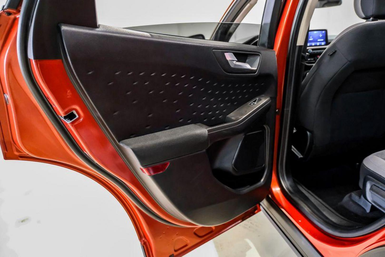 2020 Orange Metallic /Dark Earth Gray Ford Escape SE (1FMCU0G62LU) with an 1.5L EcoBoost engine, Automatic transmission, located at 15300 Midway Rd., Addison, TX, 75001, (972) 702-0011, 32.958321, -96.838074 - Photo#41