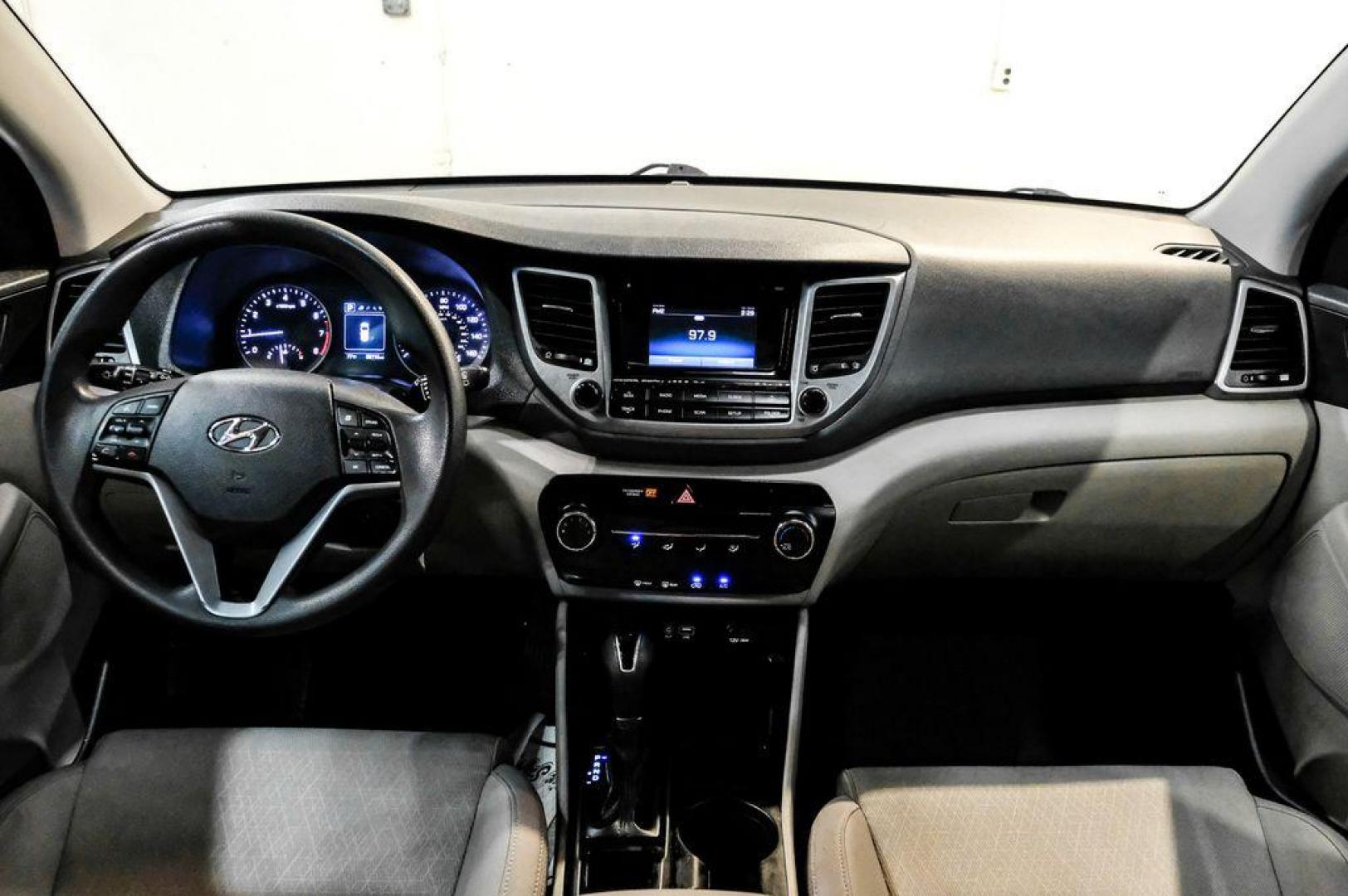 2016 Molten Silver /Gray Hyundai Tucson Eco (KM8J33A28GU) with an 1.6L I4 DGI Turbocharged DOHC 16V ULEV II 175hp engine, Automatic transmission, located at 15300 Midway Rd., Addison, TX, 75001, (972) 702-0011, 32.958321, -96.838074 - Photo#21