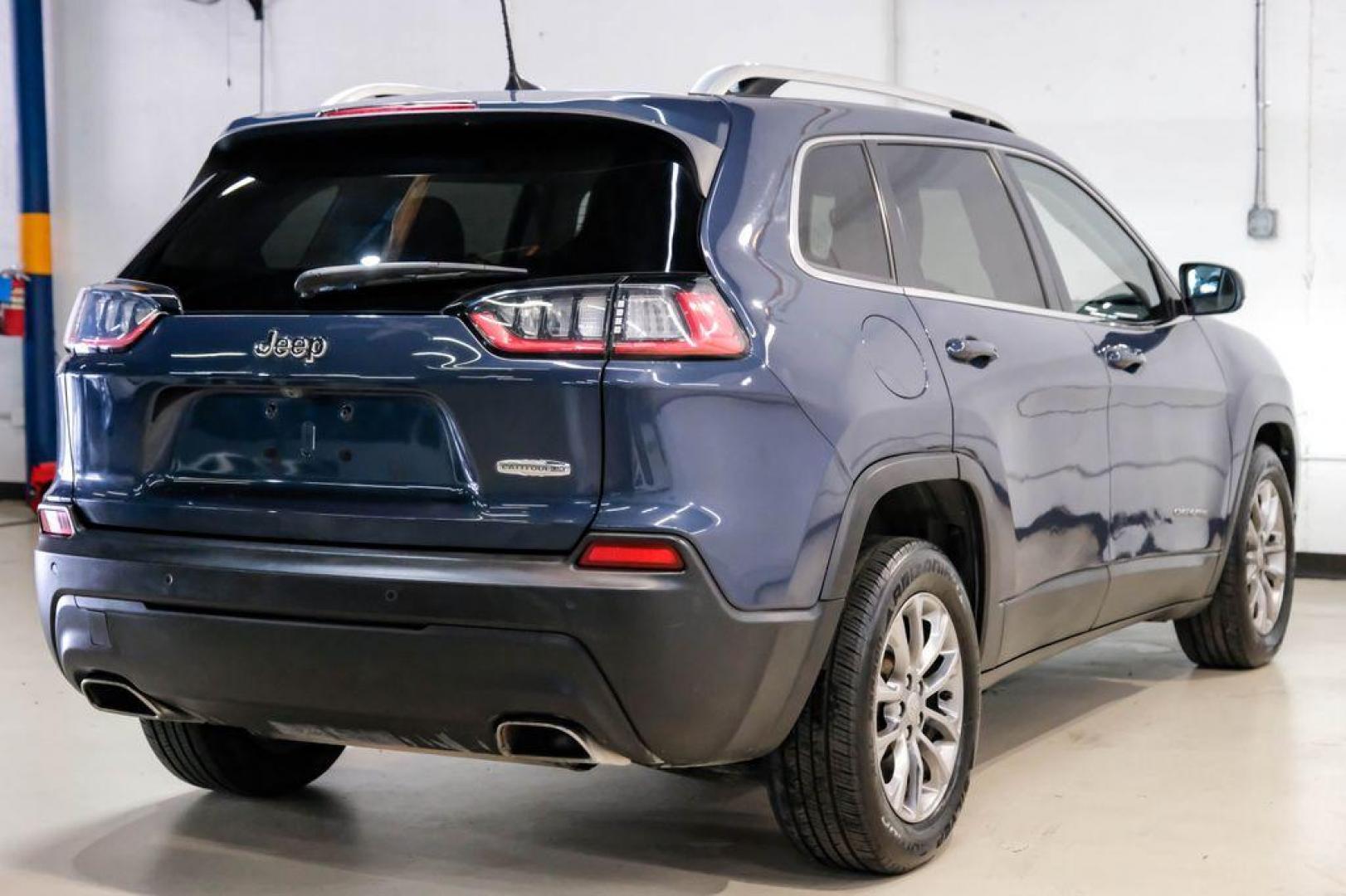 2021 Slate Blue Pearlcoat /Ski Gray/Black Jeep Cherokee Latitude Lux (1C4PJLMX8MD) with an 3.2L V6 engine, Automatic transmission, located at 15300 Midway Rd., Addison, TX, 75001, (972) 702-0011, 32.958321, -96.838074 - Photo#7