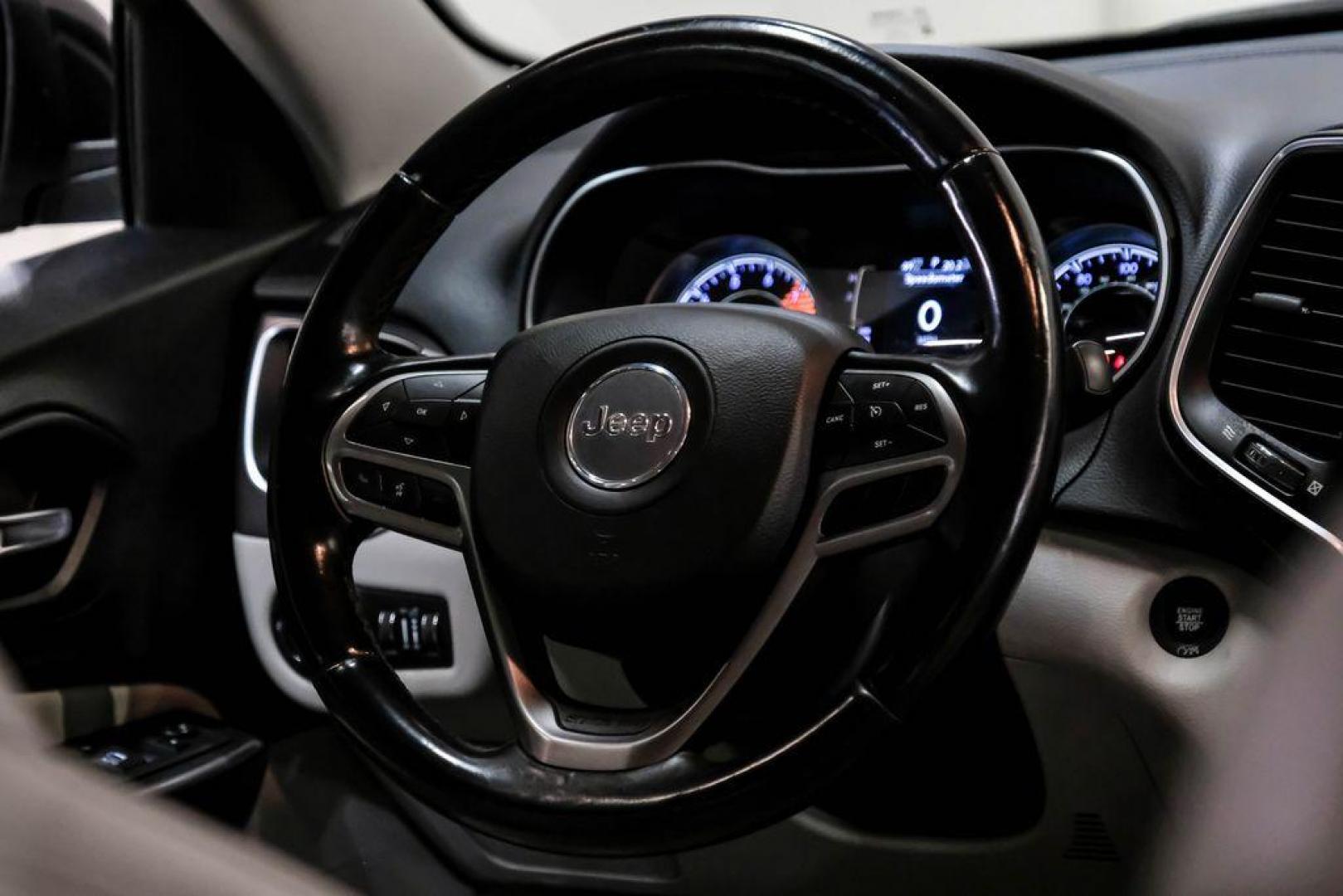 2021 Slate Blue Pearlcoat /Ski Gray/Black Jeep Cherokee Latitude Lux (1C4PJLMX8MD) with an 3.2L V6 engine, Automatic transmission, located at 15300 Midway Rd., Addison, TX, 75001, (972) 702-0011, 32.958321, -96.838074 - Photo#14