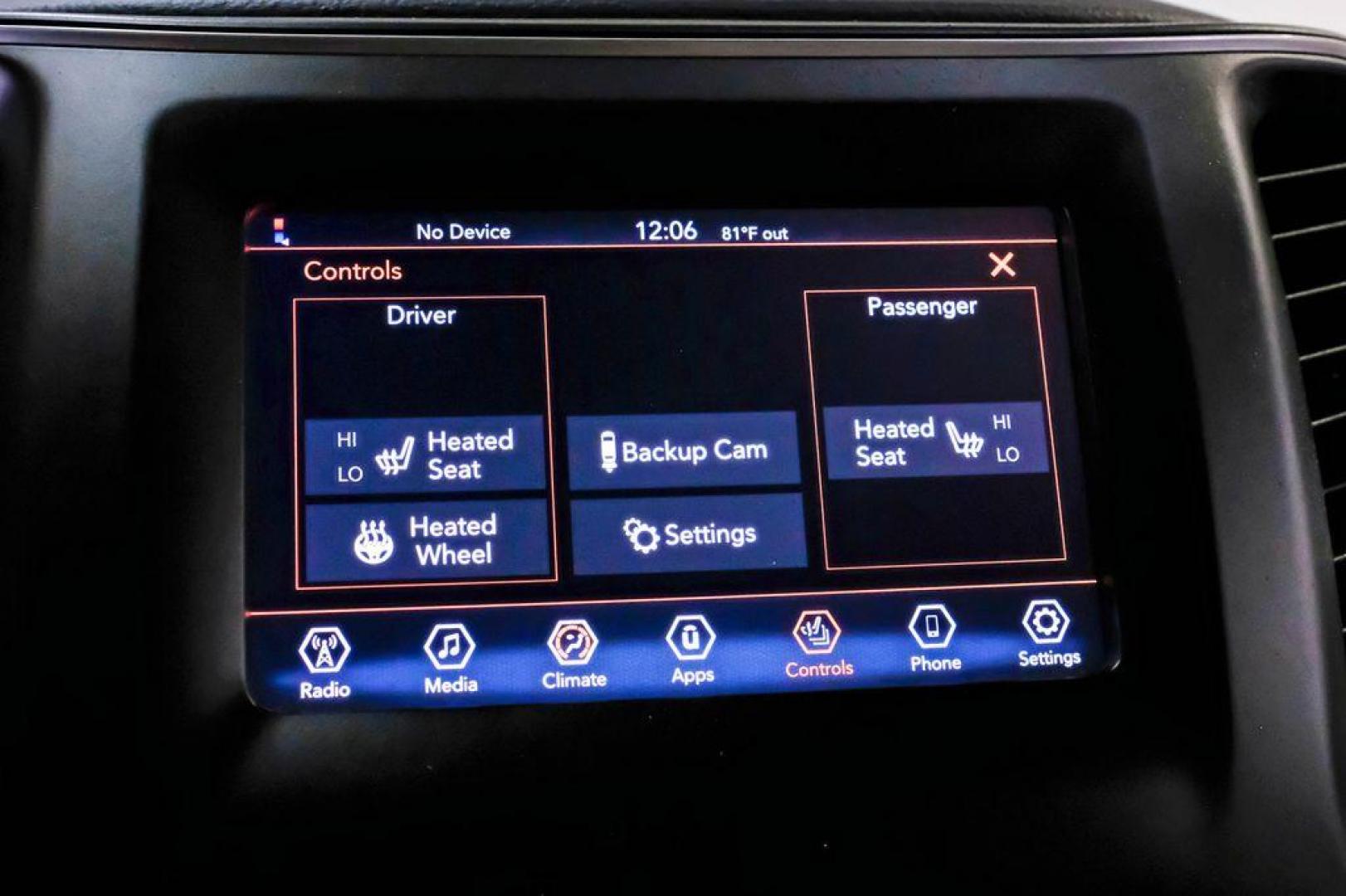 2021 Slate Blue Pearlcoat /Ski Gray/Black Jeep Cherokee Latitude Lux (1C4PJLMX8MD) with an 3.2L V6 engine, Automatic transmission, located at 15300 Midway Rd., Addison, TX, 75001, (972) 702-0011, 32.958321, -96.838074 - Photo#31