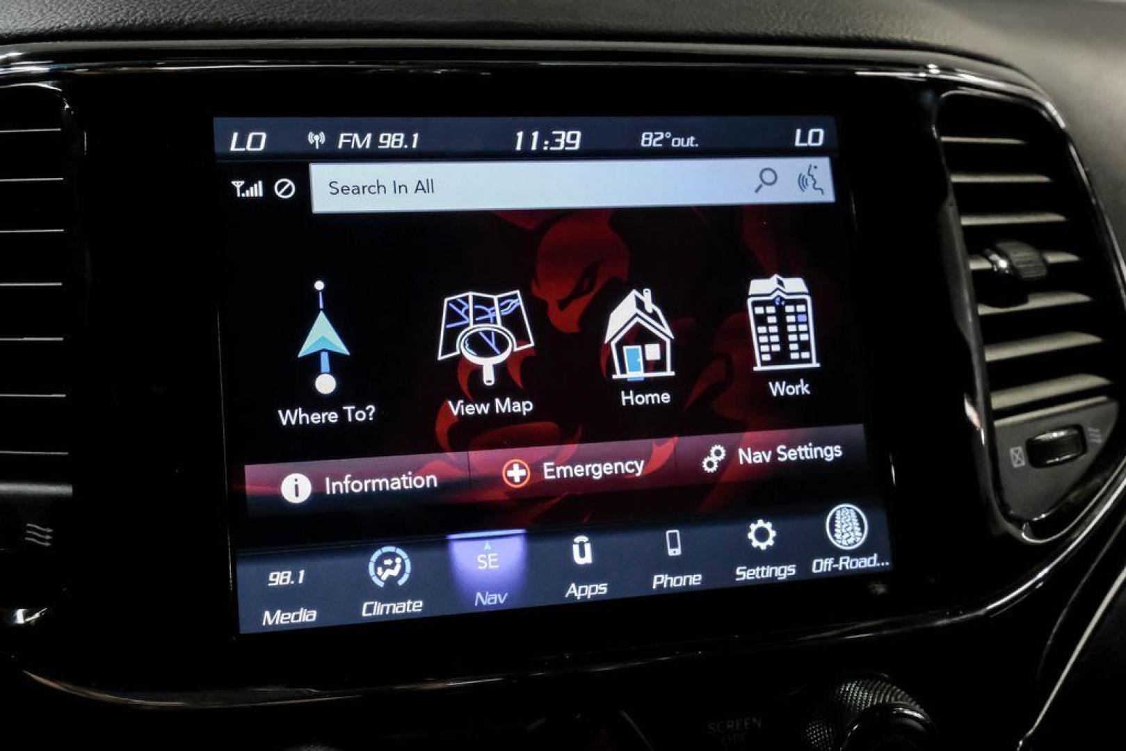 2021 Billet Silver Metallic Clearcoat /Black Jeep Grand Cherokee Limited (1C4RJFBG4MC) with an 3.6L V6 24V VVT engine, Automatic transmission, located at 15300 Midway Rd., Addison, TX, 75001, (972) 702-0011, 32.958321, -96.838074 - Photo#29