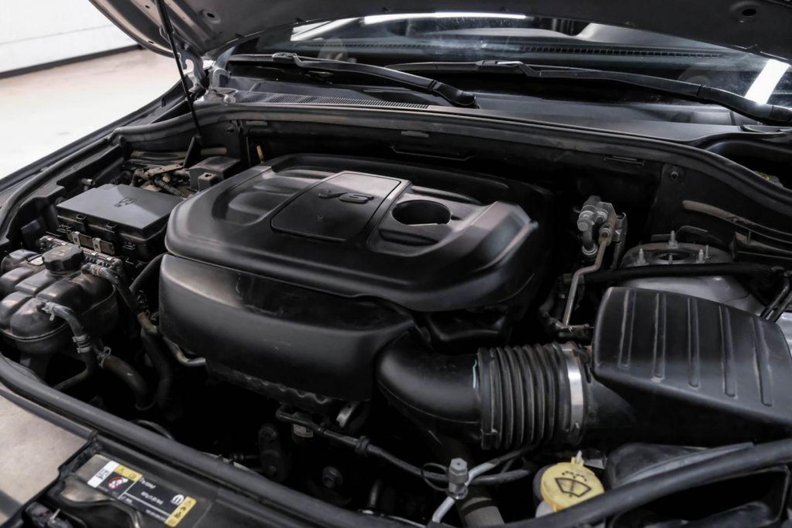 2021 Billet Silver Metallic Clearcoat /Black Jeep Grand Cherokee Limited (1C4RJFBG4MC) with an 3.6L V6 24V VVT engine, Automatic transmission, located at 15300 Midway Rd., Addison, TX, 75001, (972) 702-0011, 32.958321, -96.838074 - Photo#56