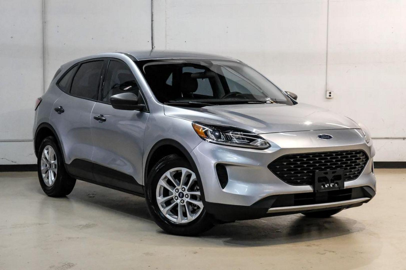2021 Silver /Ebony Ford Escape S (1FMCU0F66MU) with an 1.5L EcoBoost engine, Automatic transmission, located at 15300 Midway Rd., Addison, TX, 75001, (972) 702-0011, 32.958321, -96.838074 - Photo#7