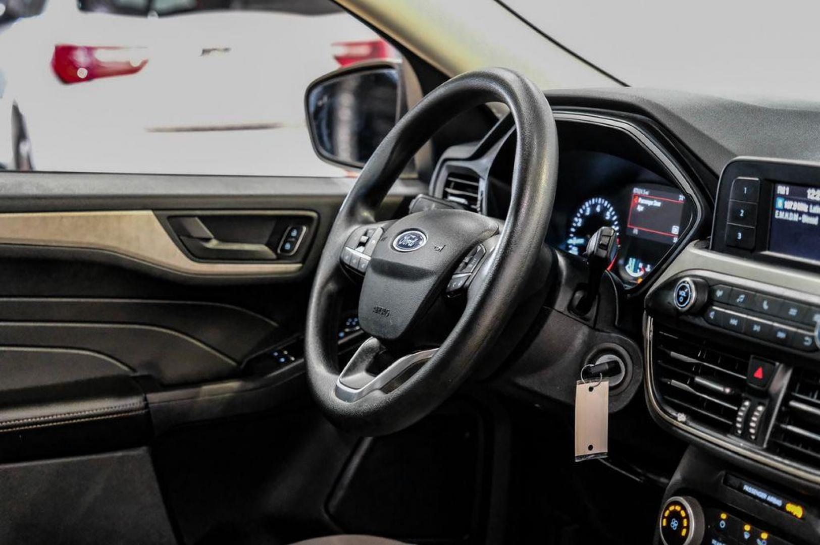 2021 Silver /Ebony Ford Escape S (1FMCU0F66MU) with an 1.5L EcoBoost engine, Automatic transmission, located at 15300 Midway Rd., Addison, TX, 75001, (972) 702-0011, 32.958321, -96.838074 - Photo#20