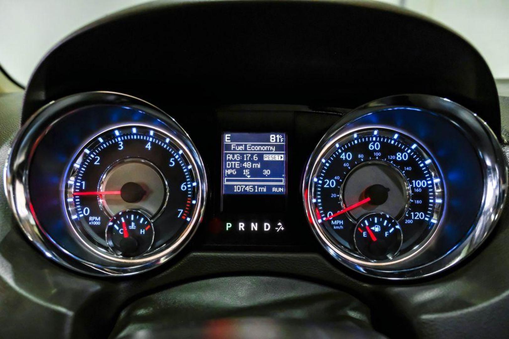 2016 Sandstone /Beige Chrysler Town and Country Touring-L (2C4RC1CG5GR) with an 3.6L V6 Flex Fuel 24V VVT engine, Automatic transmission, located at 15300 Midway Rd., Addison, TX, 75001, (972) 702-0011, 32.958321, -96.838074 - Photo#16