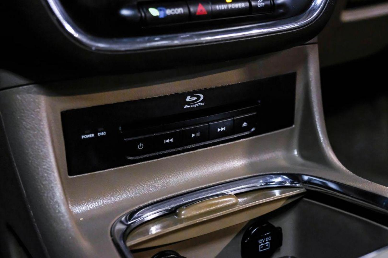 2016 Sandstone /Beige Chrysler Town and Country Touring-L (2C4RC1CG5GR) with an 3.6L V6 Flex Fuel 24V VVT engine, Automatic transmission, located at 15300 Midway Rd., Addison, TX, 75001, (972) 702-0011, 32.958321, -96.838074 - Photo#22