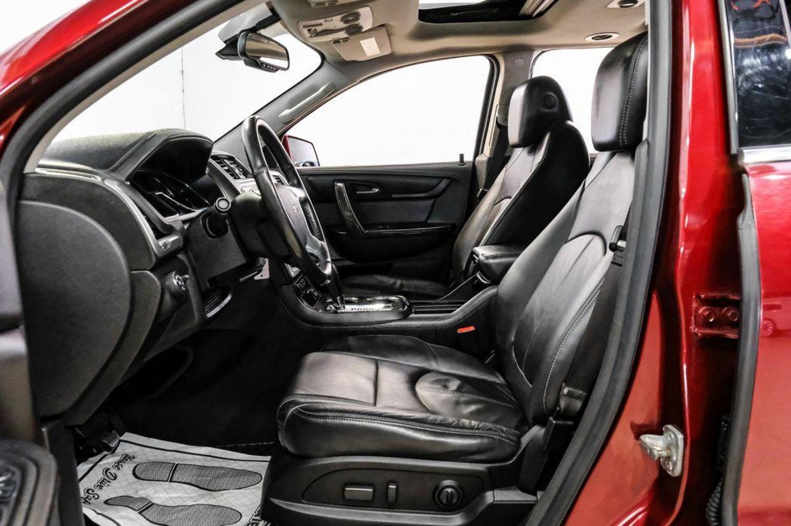 2017 Crimson Red /Ebony GMC Acadia Limited Limited (1GKKVSKD5HJ) with an 3.6L V6 SIDI engine, Automatic transmission, located at 15300 Midway Rd., Addison, TX, 75001, (972) 702-0011, 32.958321, -96.838074 - Photo#3