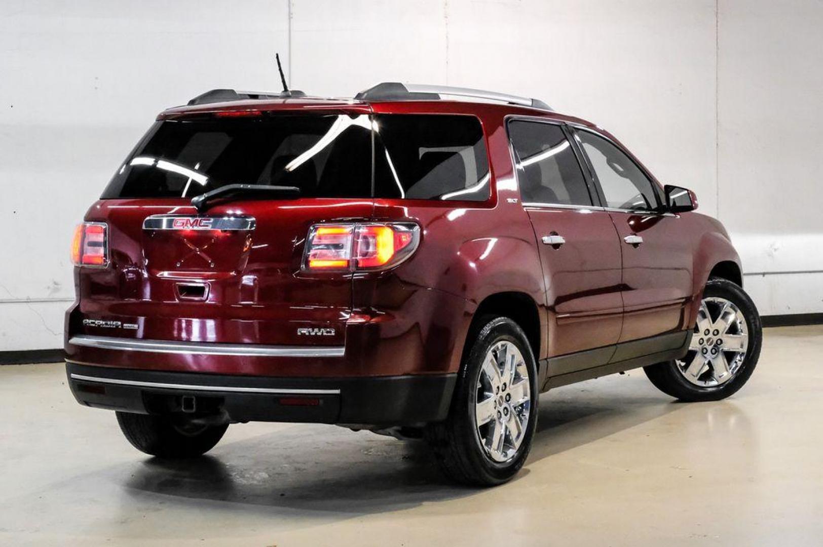 2017 Crimson Red /Ebony GMC Acadia Limited Limited (1GKKVSKD5HJ) with an 3.6L V6 SIDI engine, Automatic transmission, located at 15300 Midway Rd., Addison, TX, 75001, (972) 702-0011, 32.958321, -96.838074 - Photo#10