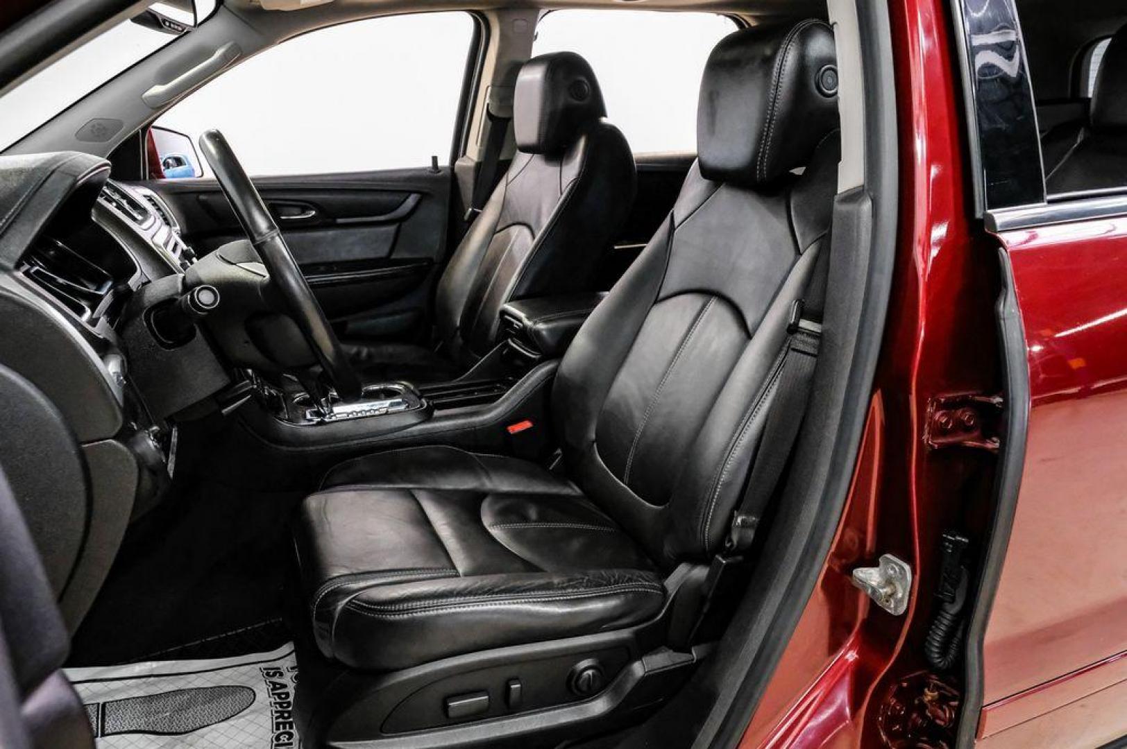 2017 Crimson Red /Ebony GMC Acadia Limited Limited (1GKKVSKD5HJ) with an 3.6L V6 SIDI engine, Automatic transmission, located at 15300 Midway Rd., Addison, TX, 75001, (972) 702-0011, 32.958321, -96.838074 - Photo#39