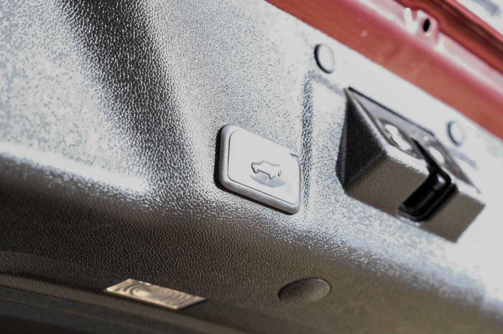 2017 Crimson Red /Ebony GMC Acadia Limited Limited (1GKKVSKD5HJ) with an 3.6L V6 SIDI engine, Automatic transmission, located at 15300 Midway Rd., Addison, TX, 75001, (972) 702-0011, 32.958321, -96.838074 - Photo#62