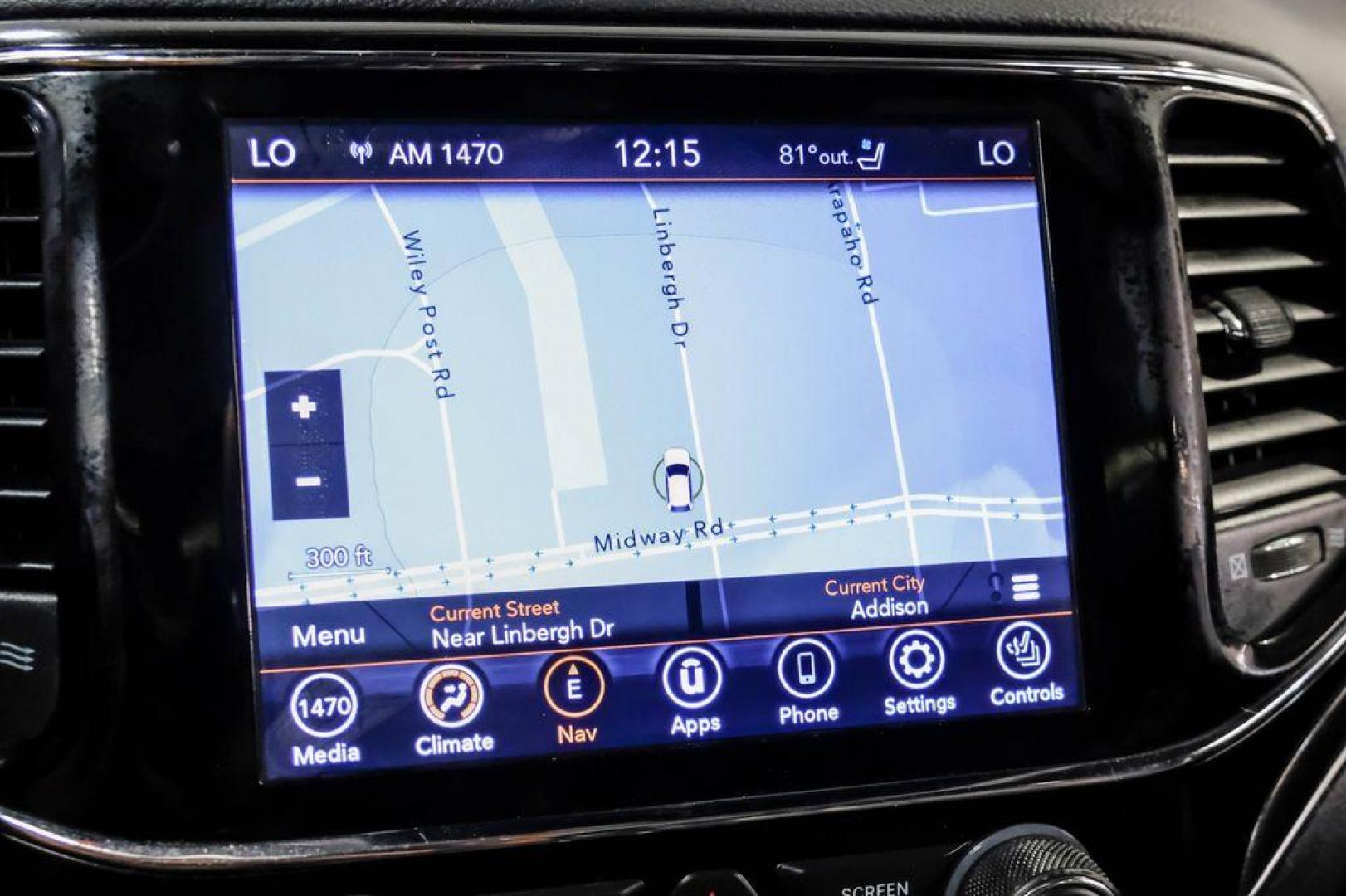 2019 Granite Crystal Metallic Clearcoat /Black Jeep Grand Cherokee Trailhawk (1C4RJFLT3KC) with an 5.7L V8 HEMI engine, Automatic transmission, located at 15300 Midway Rd., Addison, TX, 75001, (972) 702-0011, 32.958321, -96.838074 - Photo#22