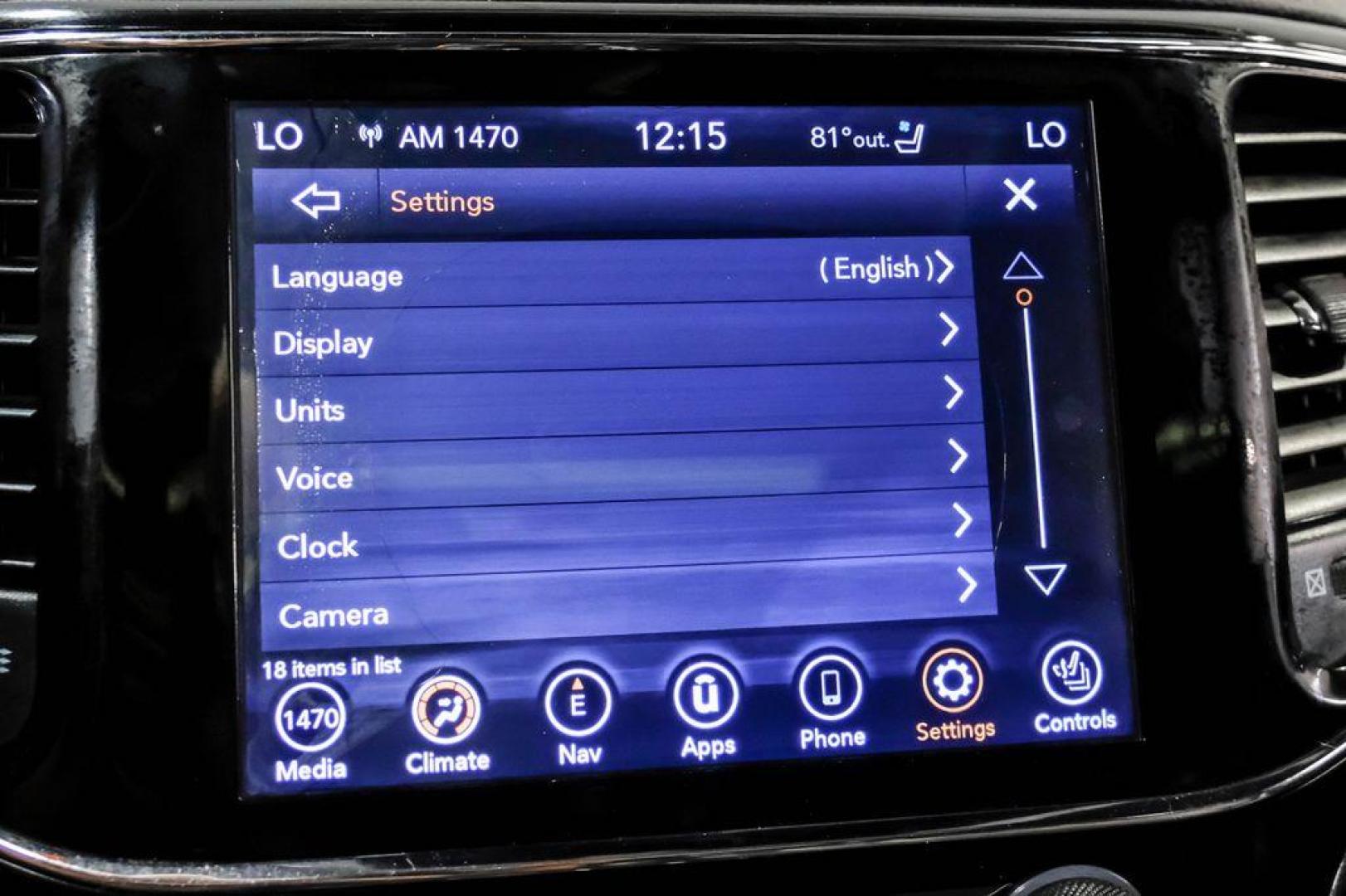 2019 Granite Crystal Metallic Clearcoat /Black Jeep Grand Cherokee Trailhawk (1C4RJFLT3KC) with an 5.7L V8 HEMI engine, Automatic transmission, located at 15300 Midway Rd., Addison, TX, 75001, (972) 702-0011, 32.958321, -96.838074 - Photo#34