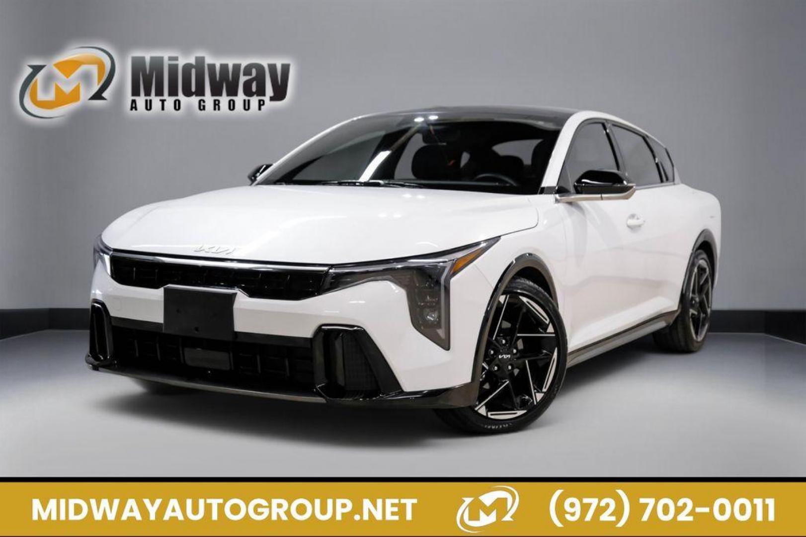 2025 Kia K4 GT-Line AT's photo