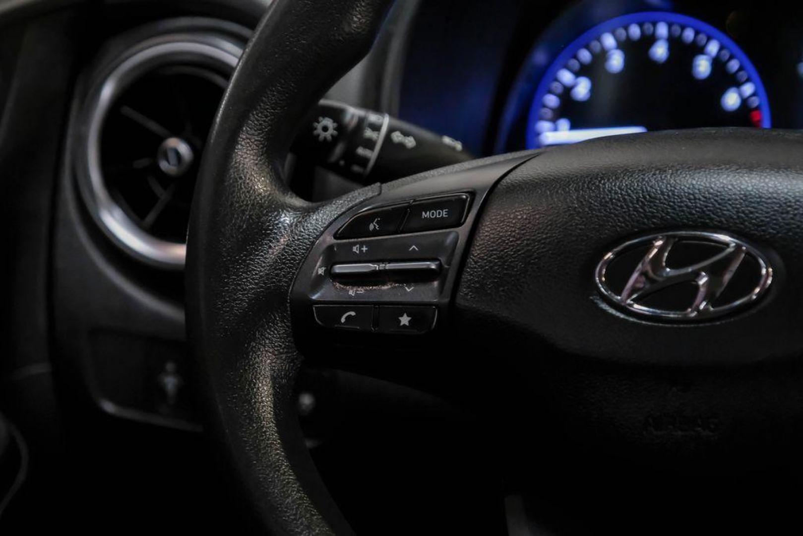 2023 Red /Black Hyundai Kona SE (KM8K22AB3PU) with an 2.0L I4 DOHC Dual CVVT engine, CVT transmission, located at 15300 Midway Rd., Addison, TX, 75001, (972) 702-0011, 32.958321, -96.838074 - Photo#17