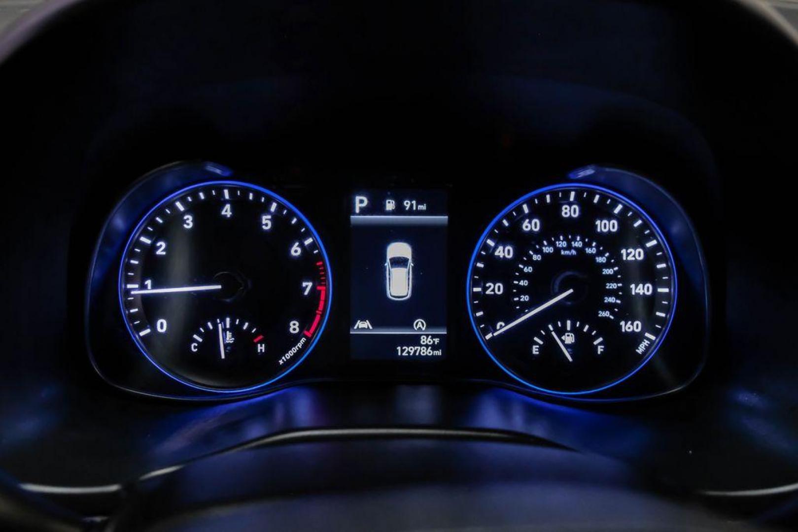 2023 Red /Black Hyundai Kona SE (KM8K22AB3PU) with an 2.0L I4 DOHC Dual CVVT engine, CVT transmission, located at 15300 Midway Rd., Addison, TX, 75001, (972) 702-0011, 32.958321, -96.838074 - Photo#19