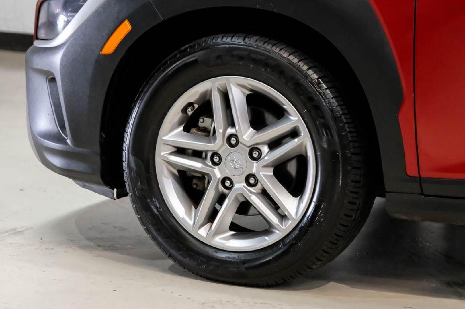 2023 Red /Black Hyundai Kona SE (KM8K22AB3PU) with an 2.0L I4 DOHC Dual CVVT engine, CVT transmission, located at 15300 Midway Rd., Addison, TX, 75001, (972) 702-0011, 32.958321, -96.838074 - Photo#54