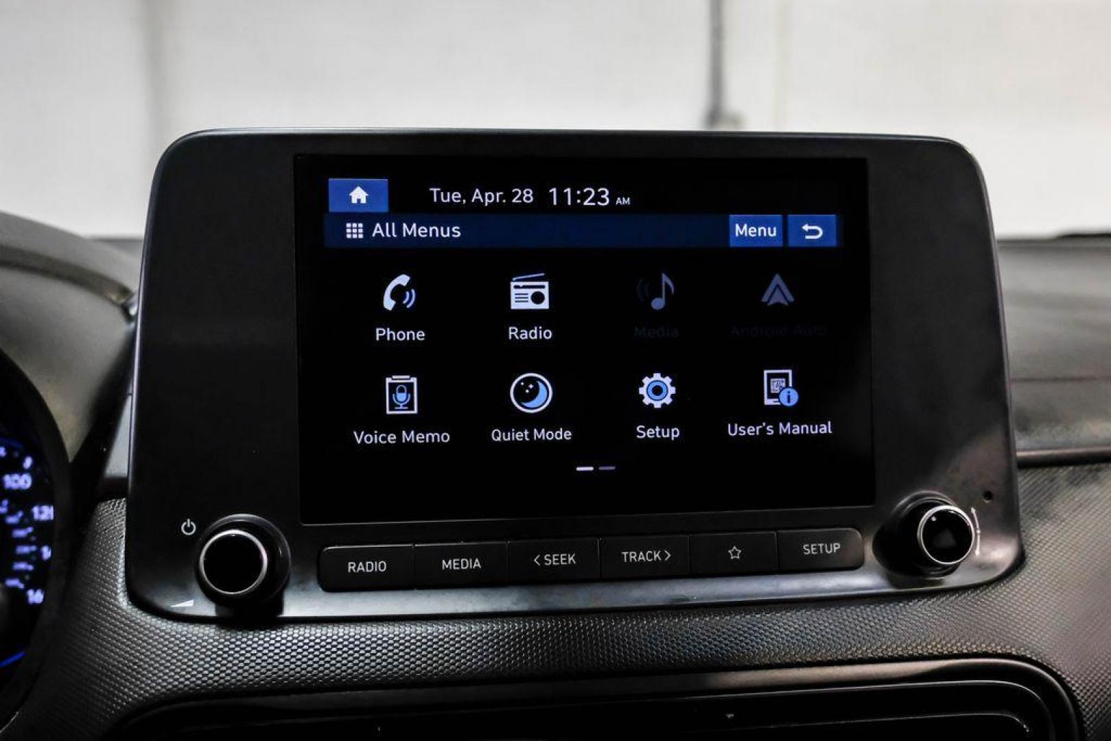 2023 Silver /Black Hyundai Kona SE (KM8K22AB3PU) with an 2.0L I4 DOHC Dual CVVT engine, CVT transmission, located at 15300 Midway Rd., Addison, TX, 75001, (972) 702-0011, 32.958321, -96.838074 - Photo#27